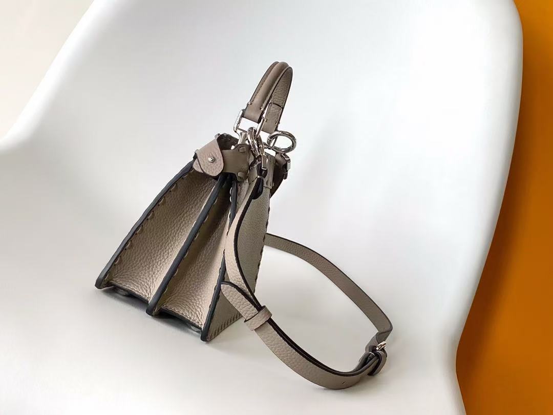 Fendi Iconic Peekaboo ISeeU Handbag