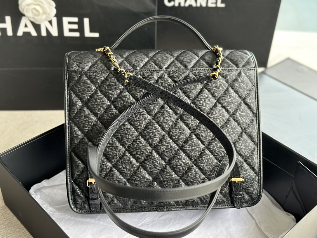 Chanel Large Caviar Leather Messenger Bag