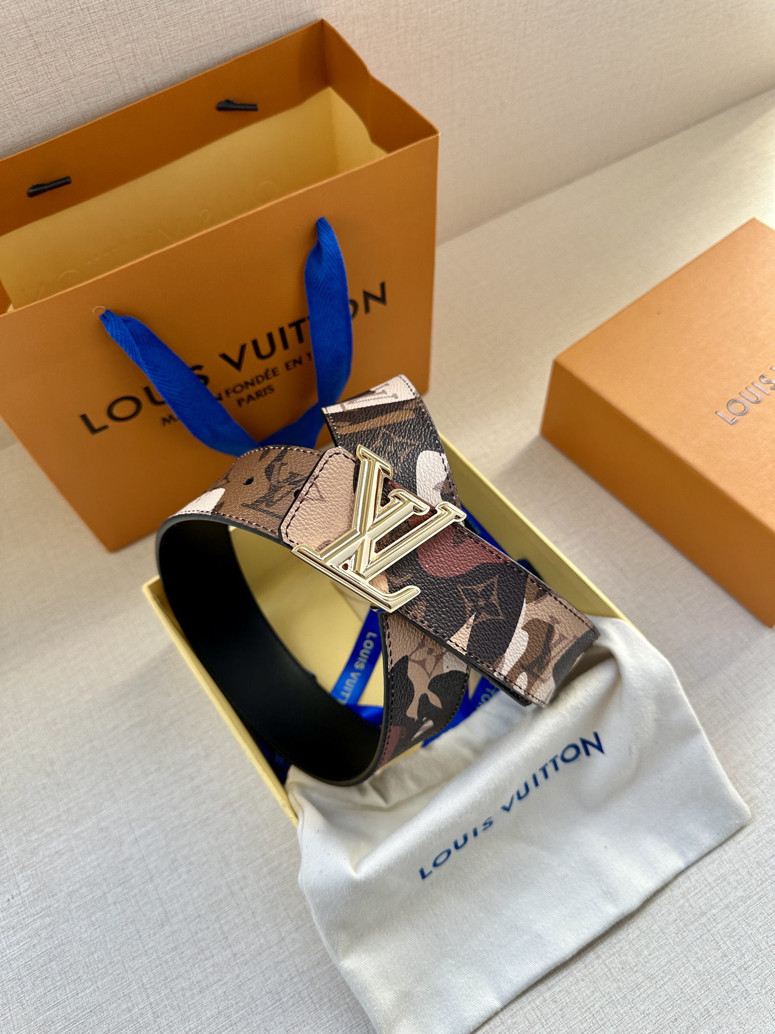 LV Portrait Leather Belt