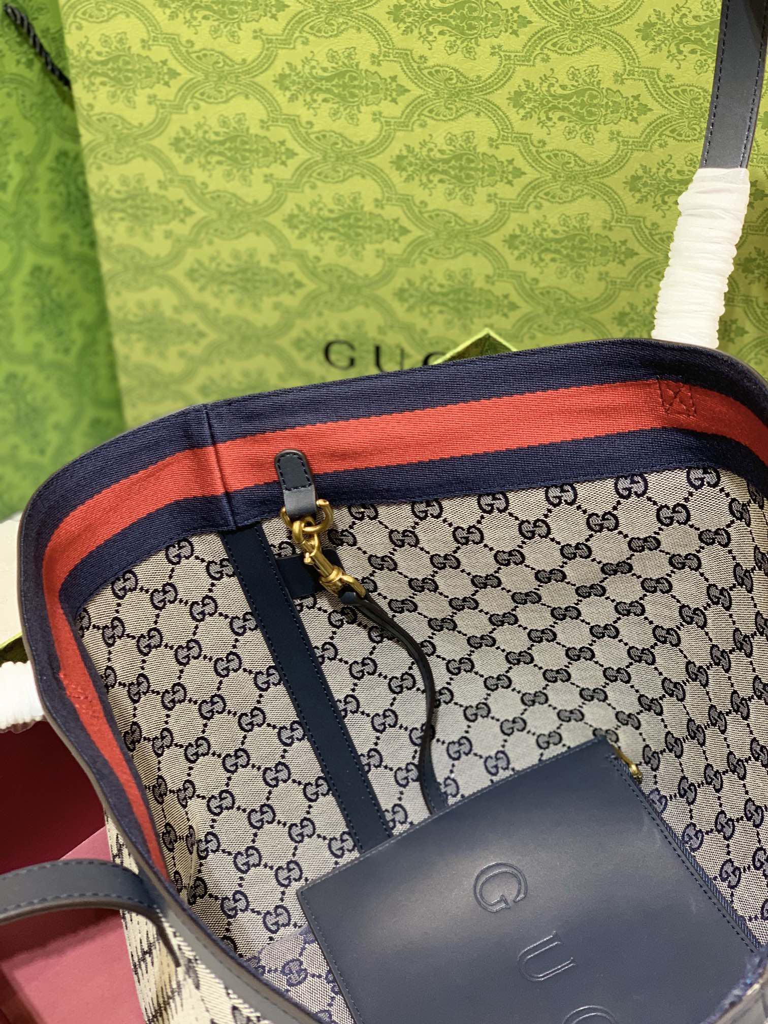 Gucci Totissima Medium Tote Bag