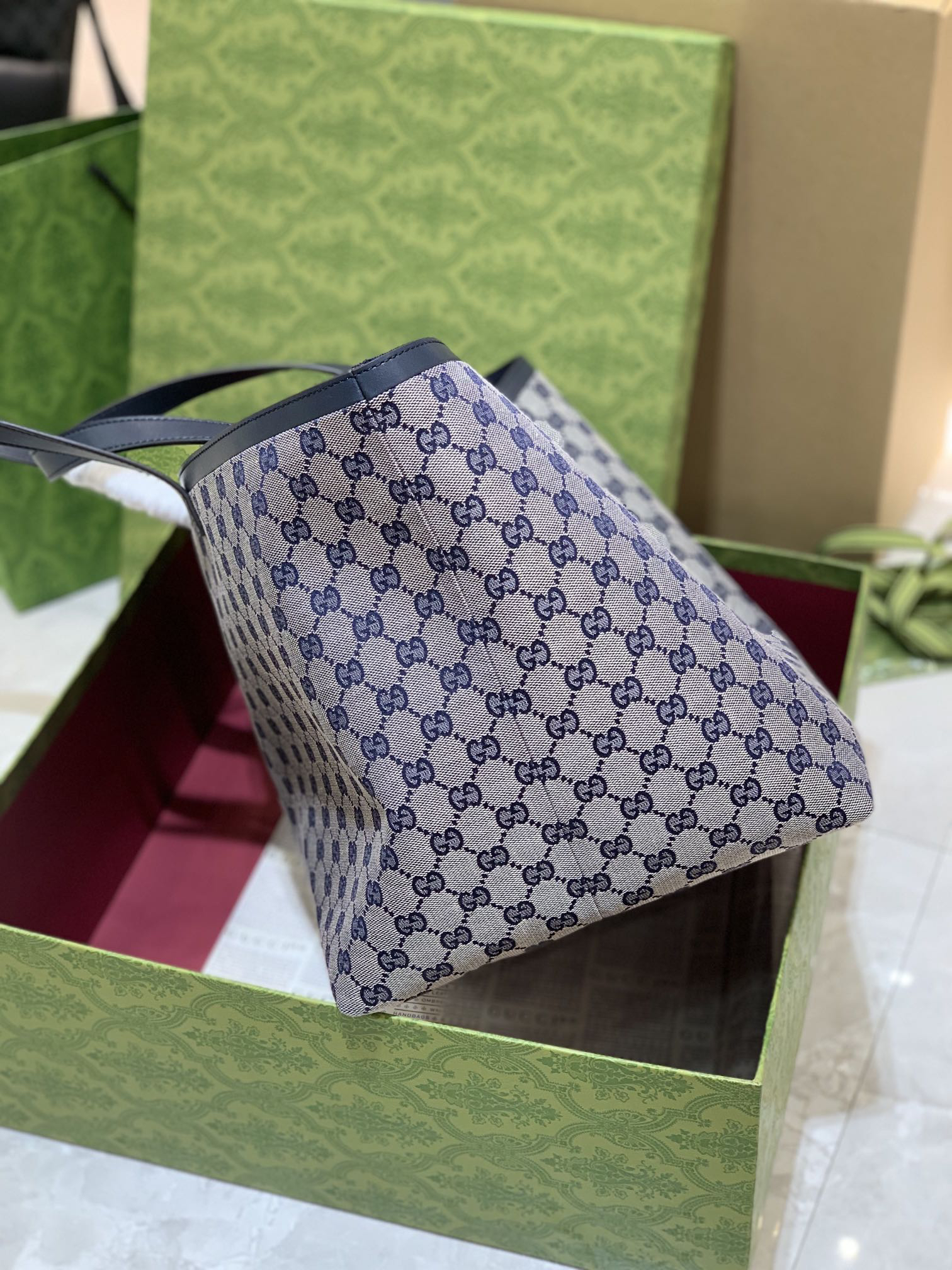 Gucci Totissima Medium Tote Bag