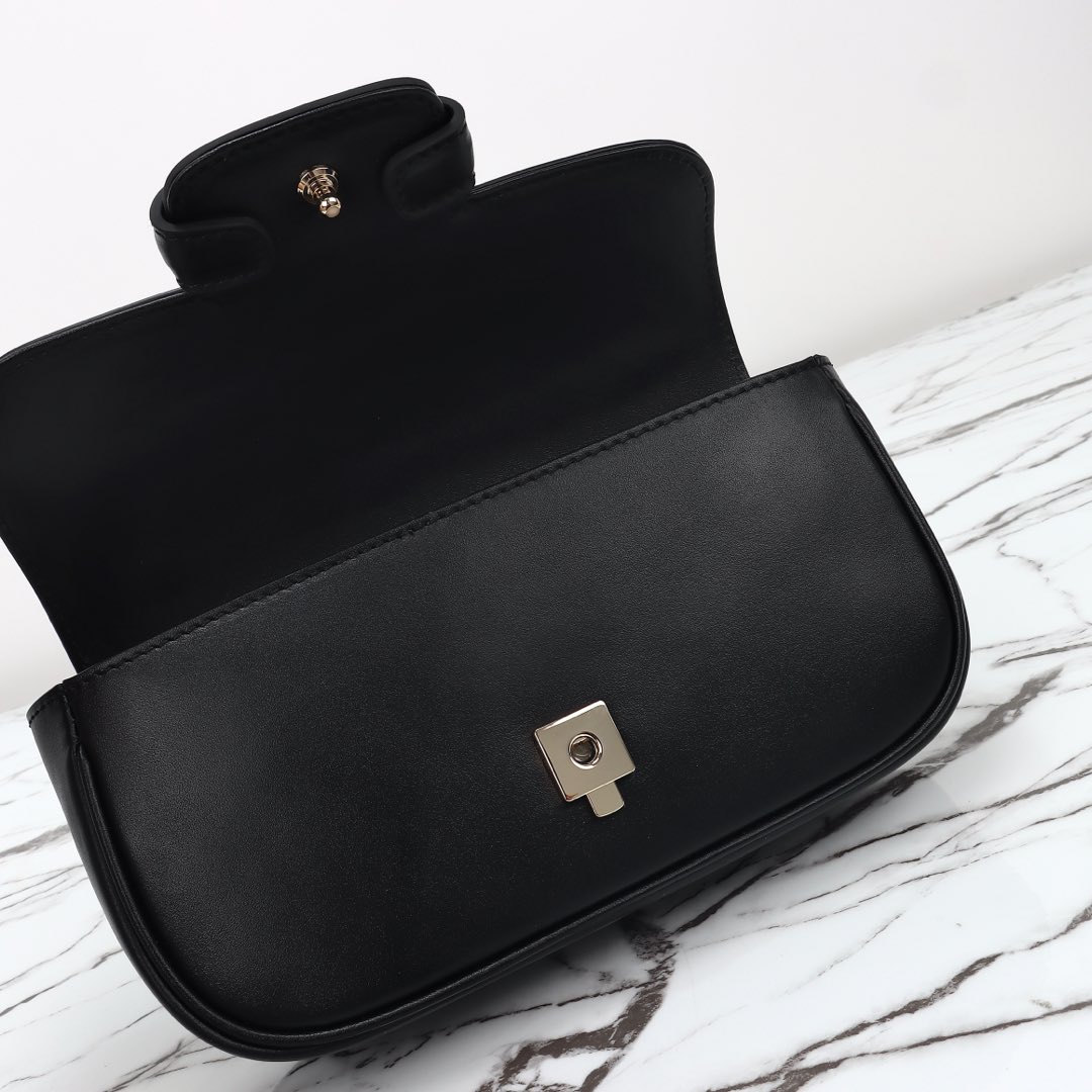 Gucci 1955 Horsebit Soft Small Handbag