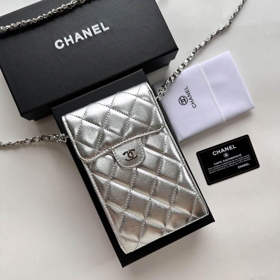Chanel Mini Chain Bag