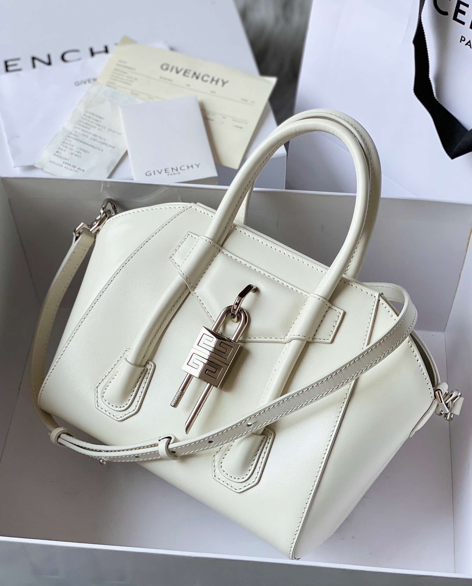 Givenchy Classic Antignoa Handbag