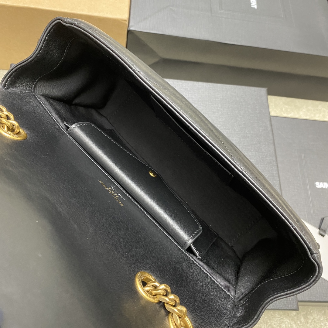 Saint Laurent Spring 2025 Early Collection Sheepskin Chain Bag