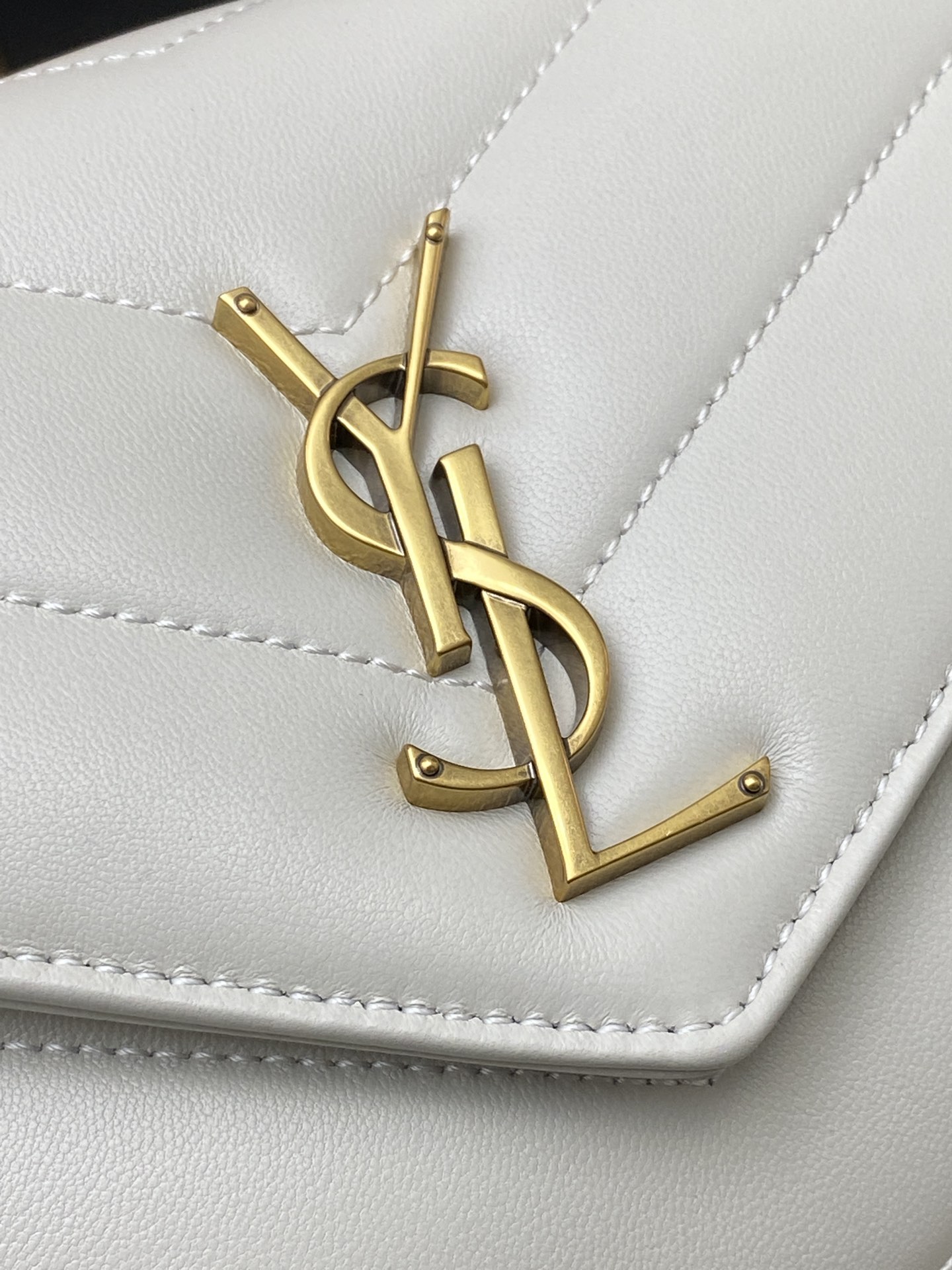 Saint Laurent Spring 2025 Early Collection Sheepskin Chain Bag