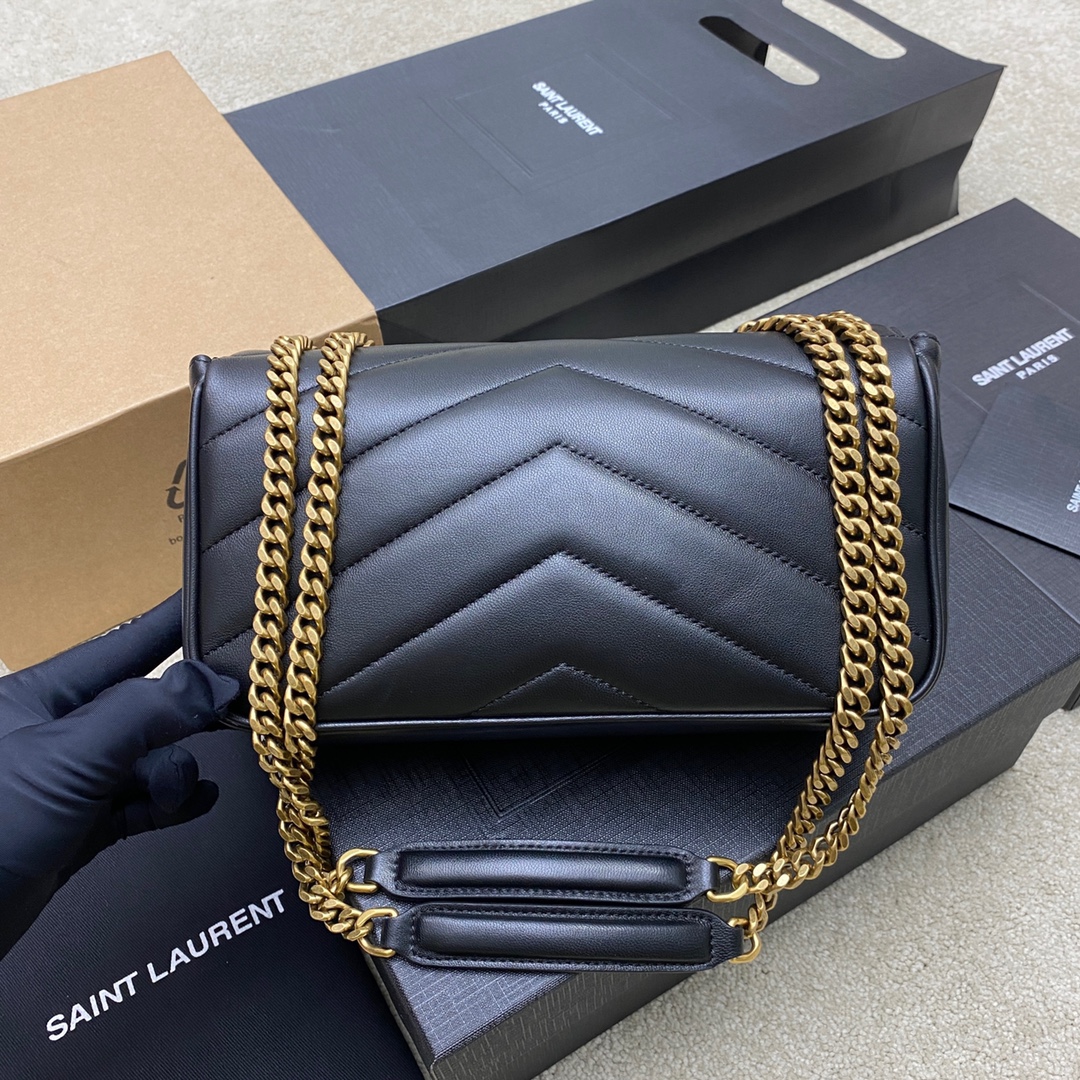 Saint Laurent Spring 2025 Early Collection Sheepskin Chain Bag