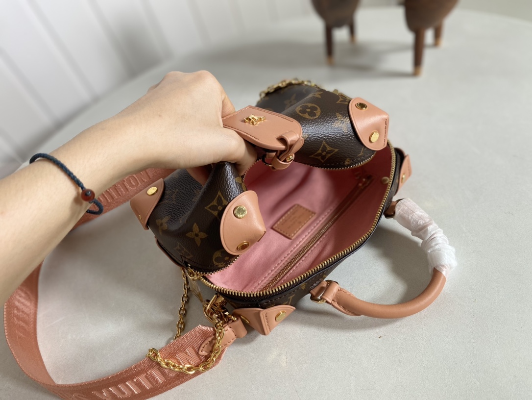 Louis Vuitton Petite Malle Souple Handbag