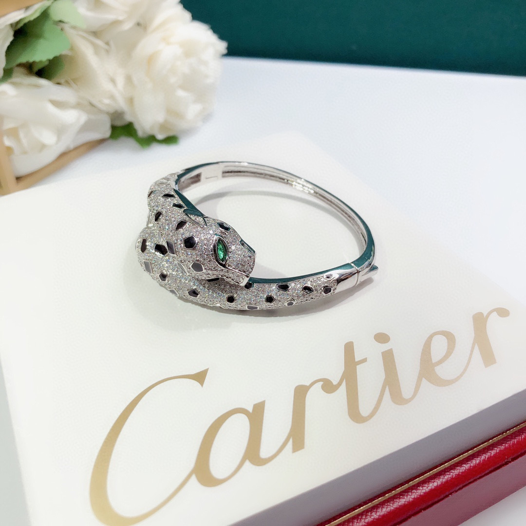 Cartier Panthère de Leopard Print Bracelet