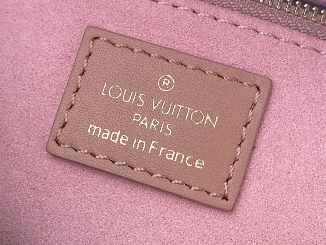 Louis Vuitton Petite Malle Souple Handbag