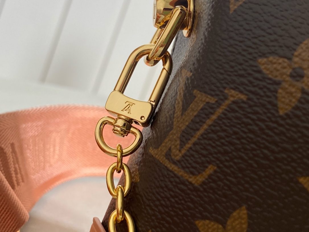 Louis Vuitton Petite Malle Souple Handbag