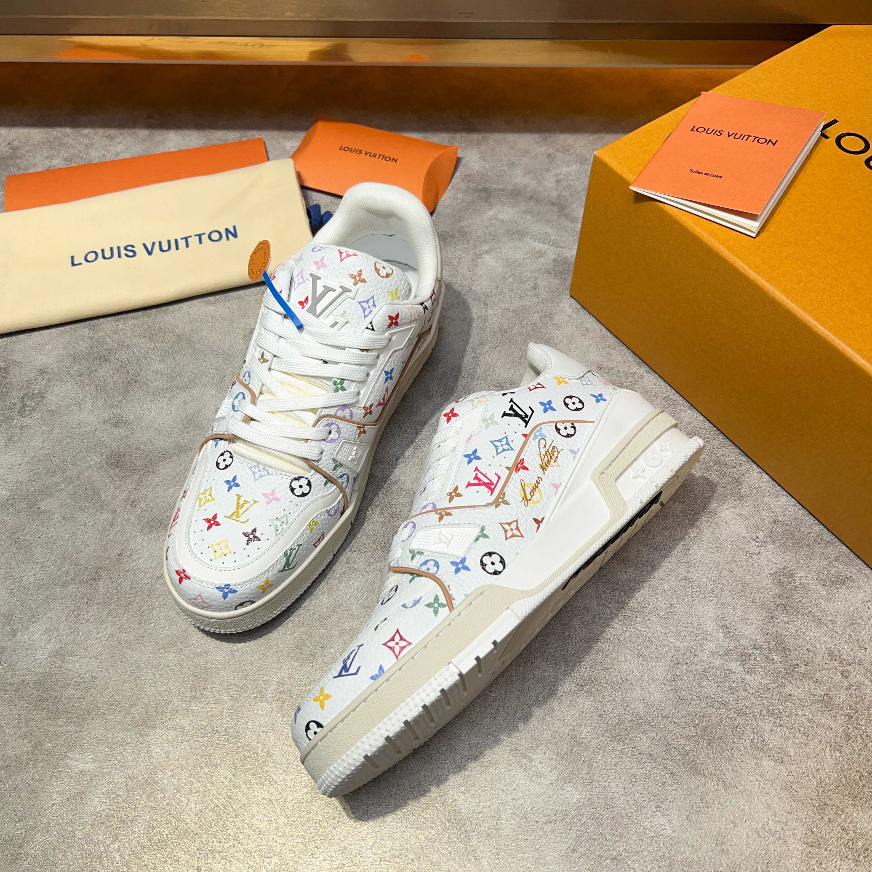 LV x TM LV TRAINER Sneakers