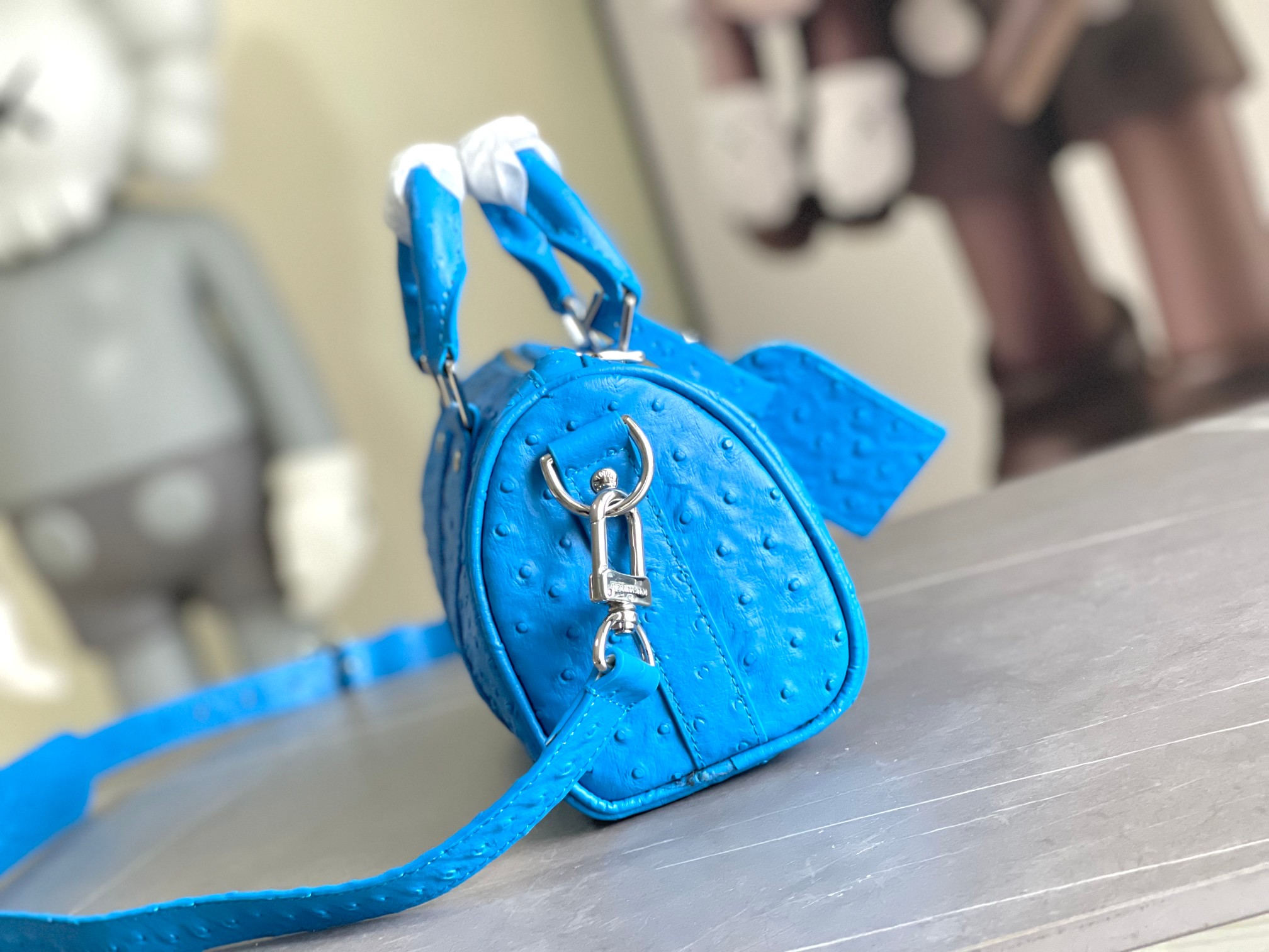 Louis Vuitton Keepall 25 Handbag