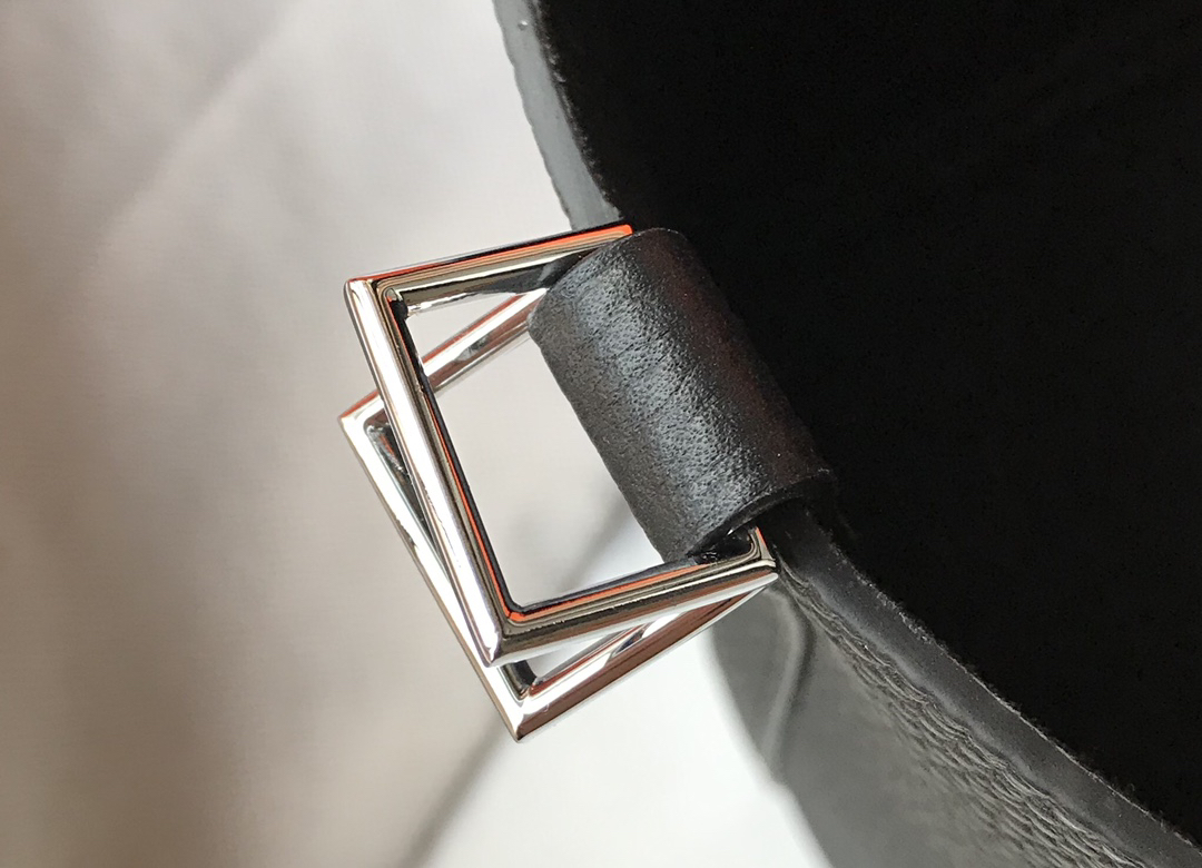 Hermès Picotin Lock Handbag