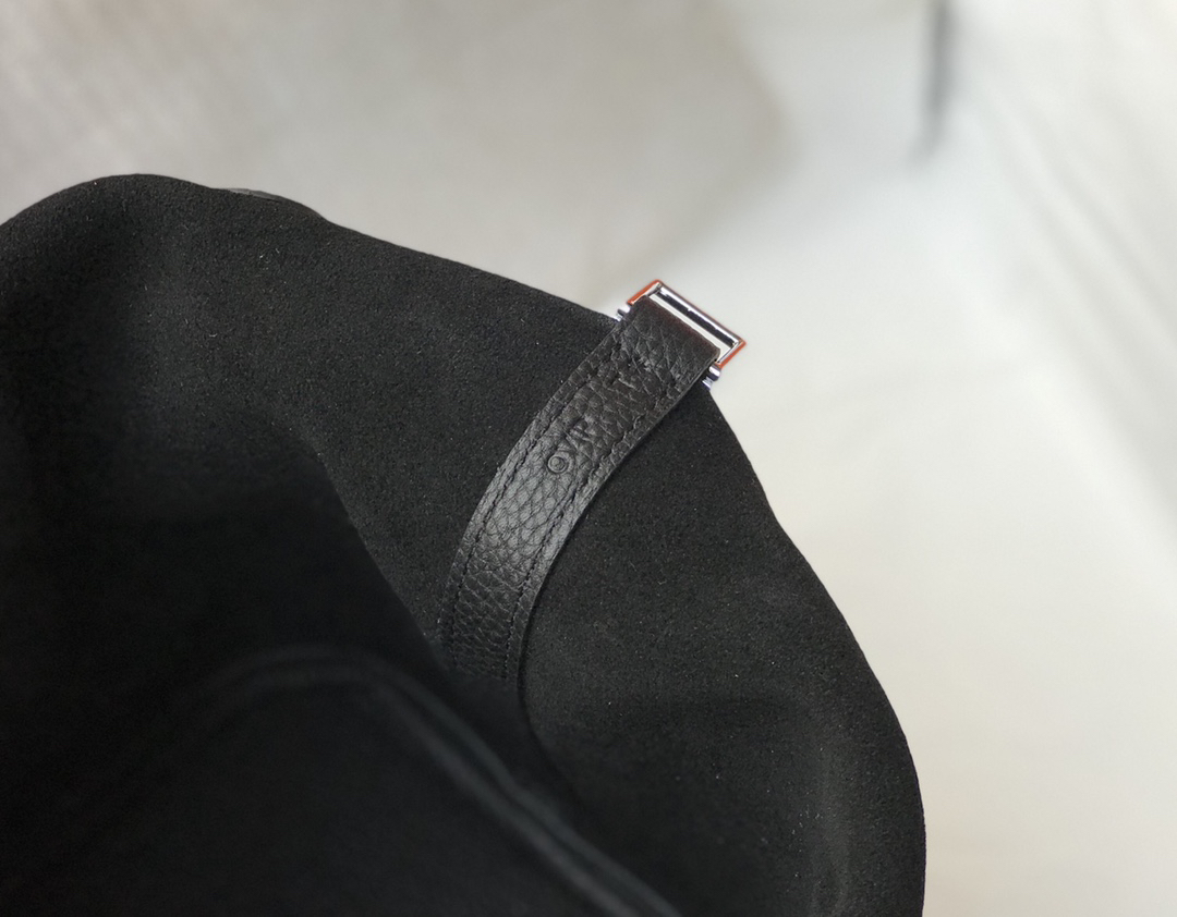 Hermès Picotin Lock Handbag