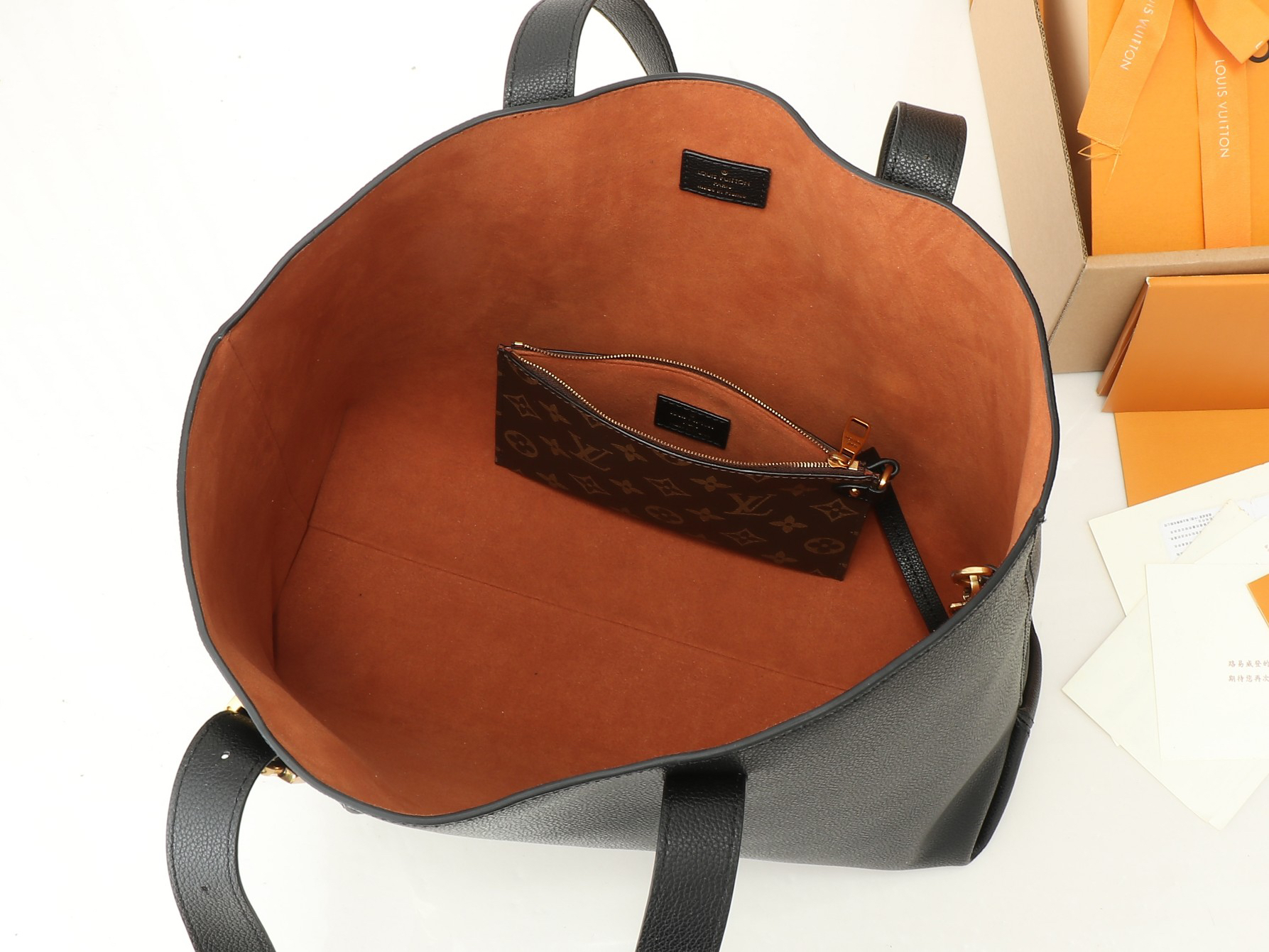 Low Key Cabas Medium Handbag