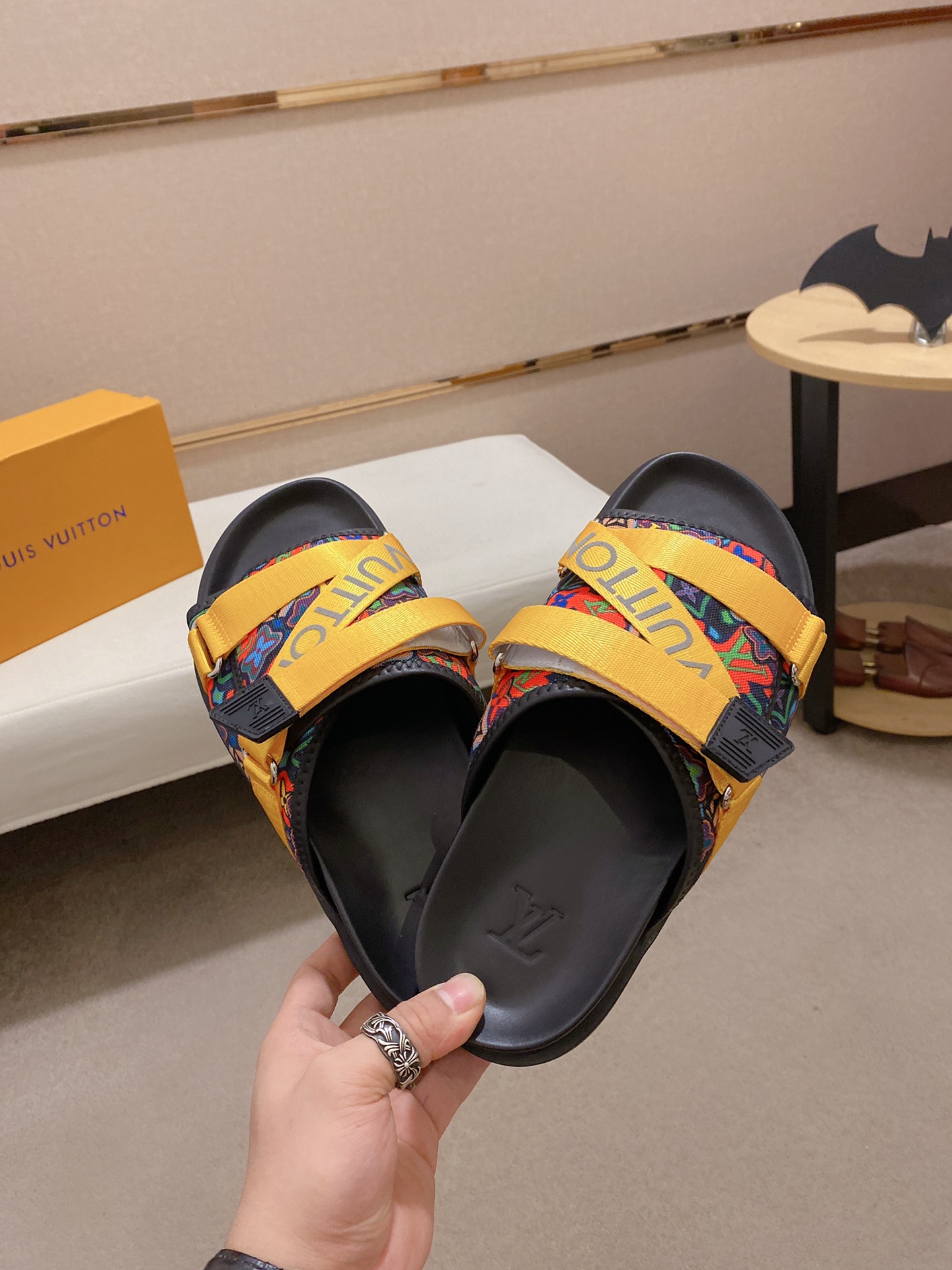 LV Louis Vuitton Creative Color-Blocked Slide Sandals
