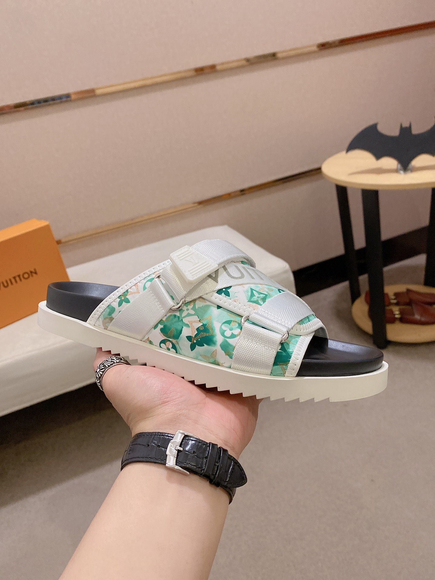 LV Louis Vuitton Creative Monogram Slide Sandals