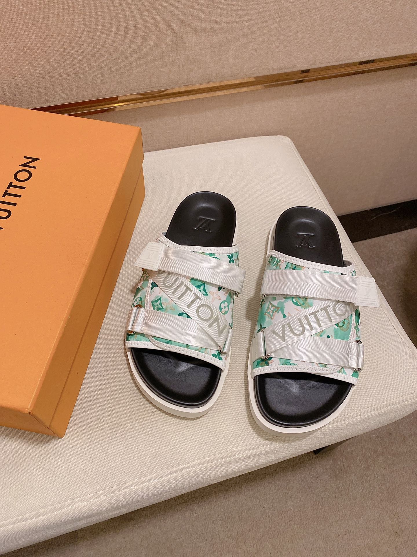 LV Louis Vuitton Creative Monogram Slide Sandals