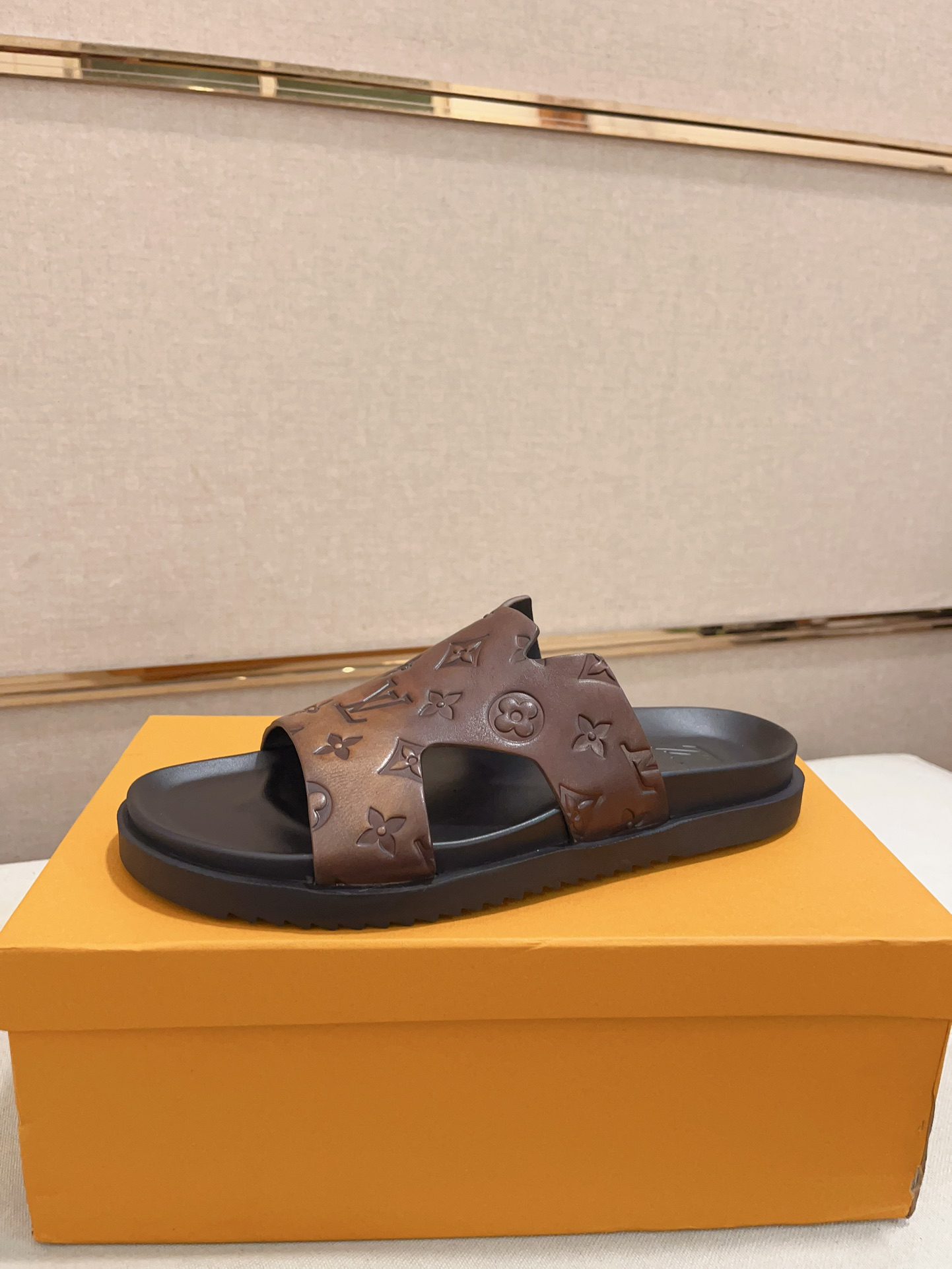 LV Louis Vuitton Monogram Slide Sandals