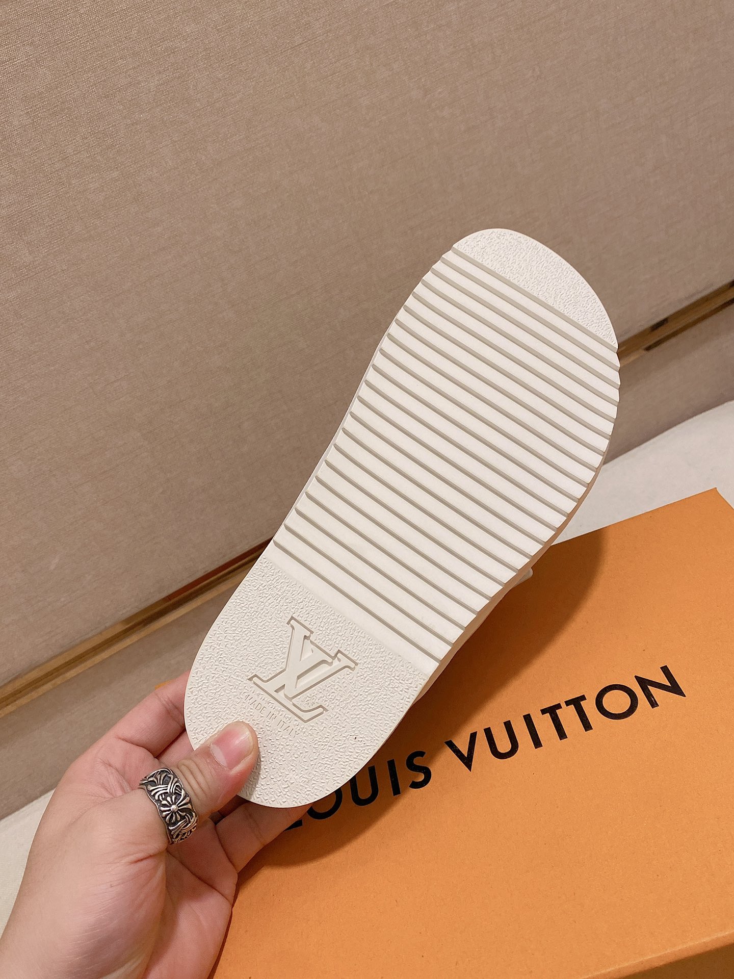 LV Louis Vuitton Creative Monogram Slide Sandals