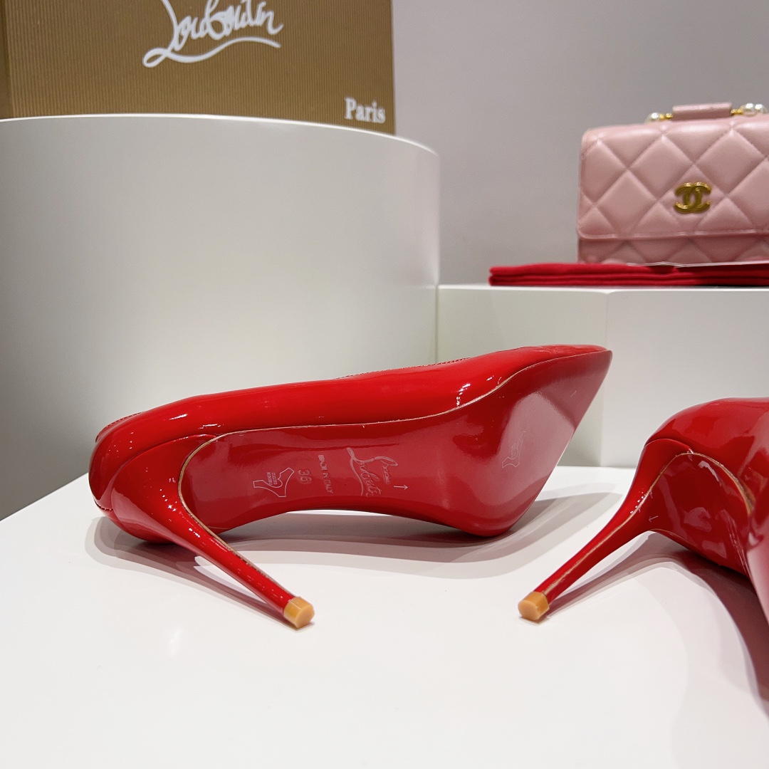 Christian Louboutin Patent Leather Wave Pattern Stilettos