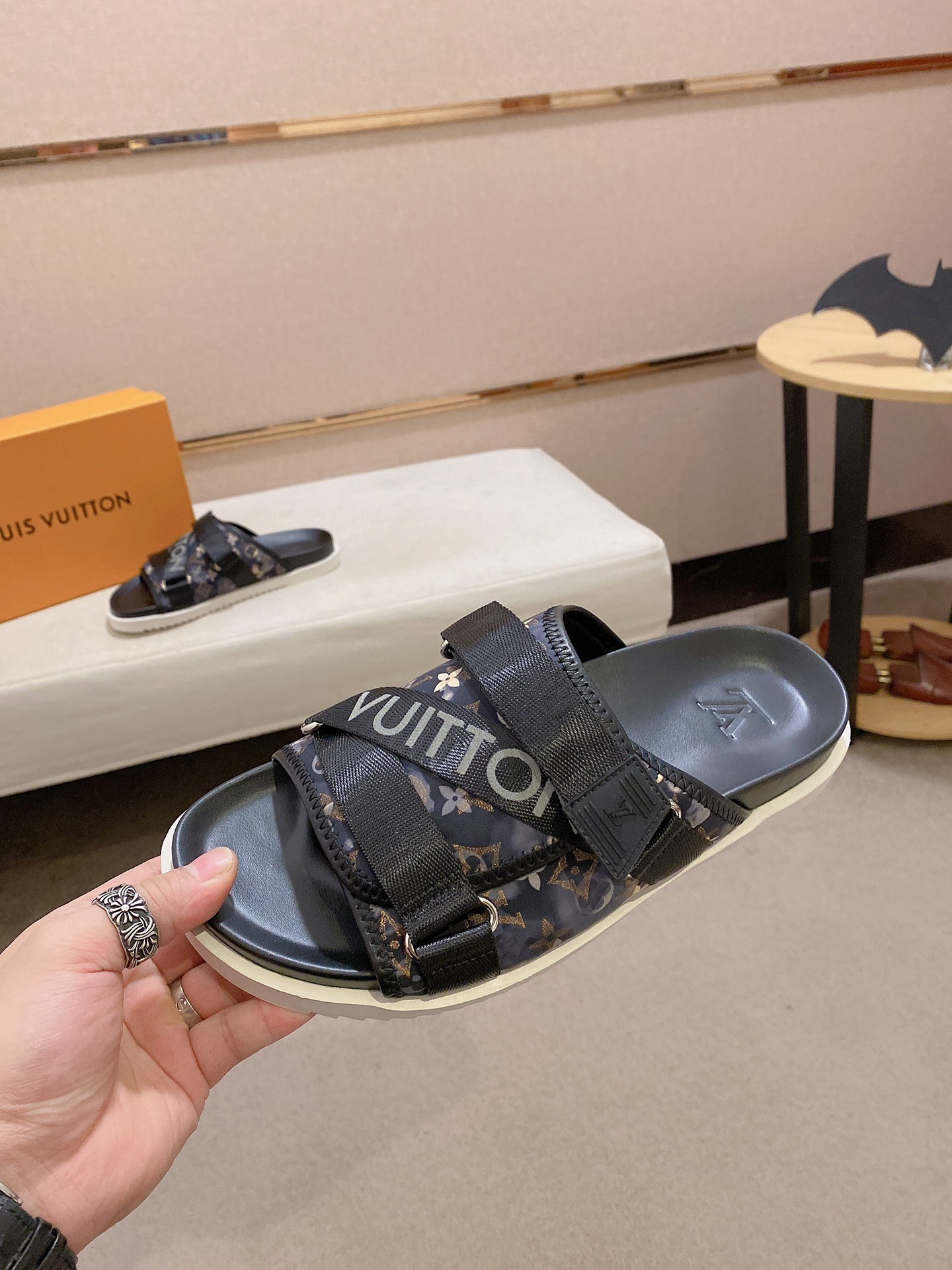 LV Louis Vuitton Creative Monogram Slide Sandals