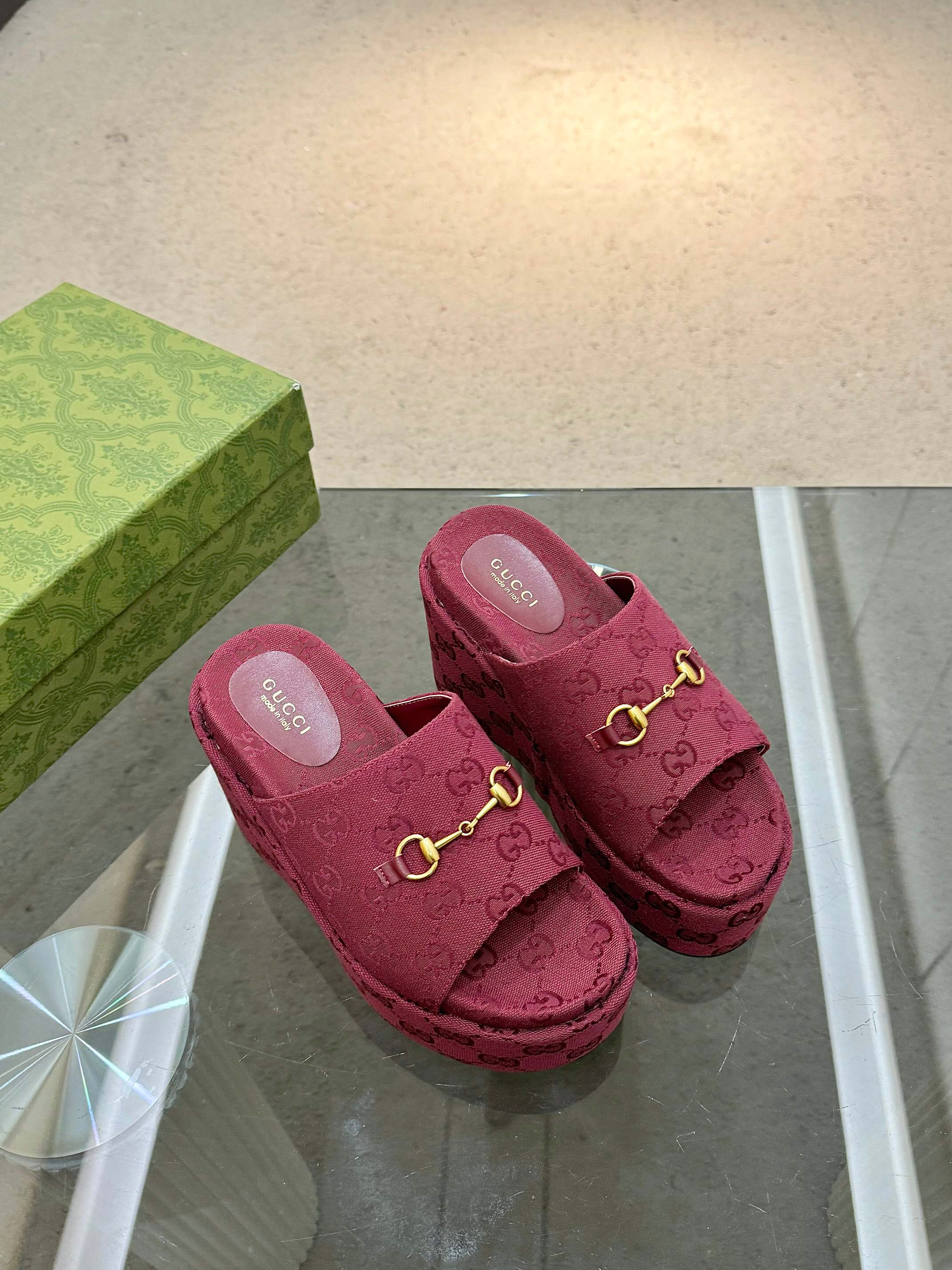 Gucci Waterproof Platform Thick-Soled Slippers