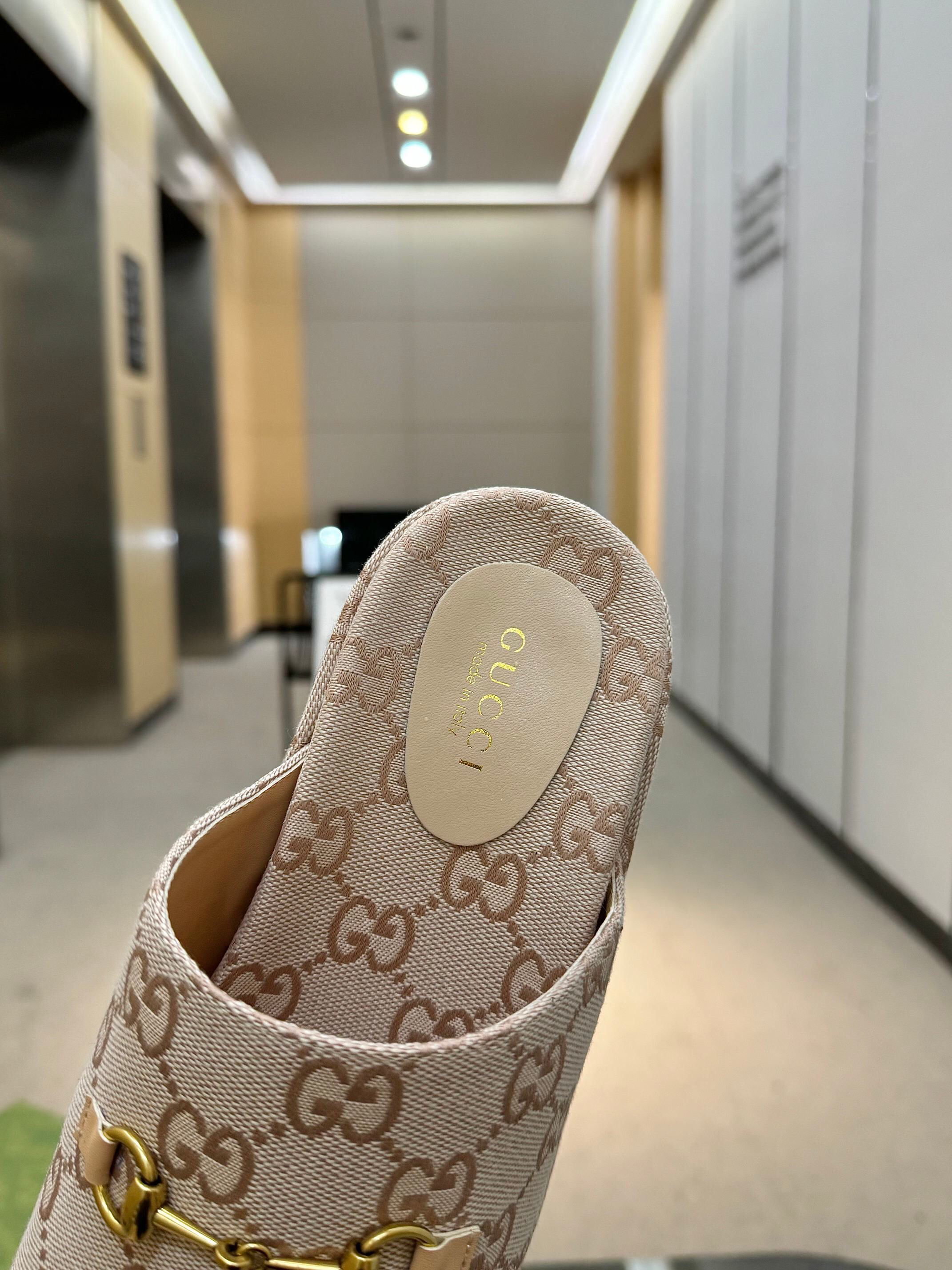 Gucci Waterproof Platform Thick-Soled Slippers