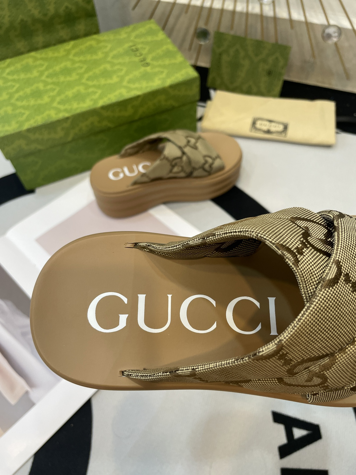 Gucci Waterproof Platform Thick-Soled Slippers
