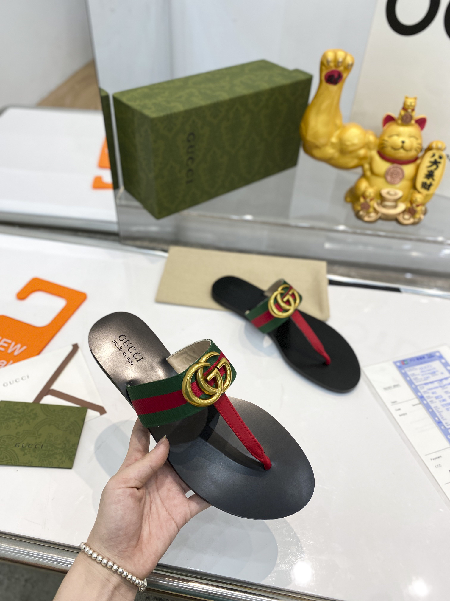 Gucci Flat Women's Slippers