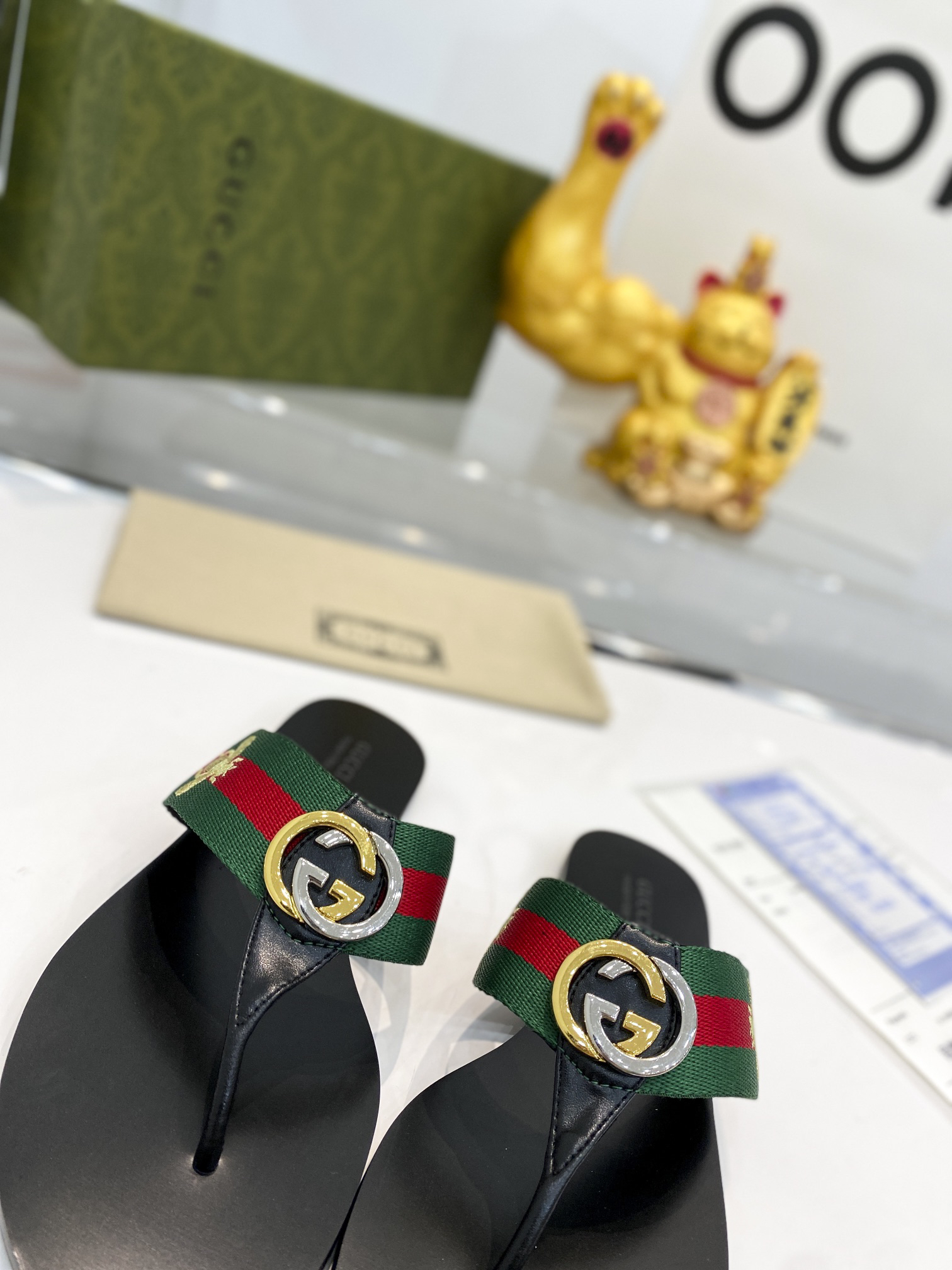 Gucci Flat Women's Slippers