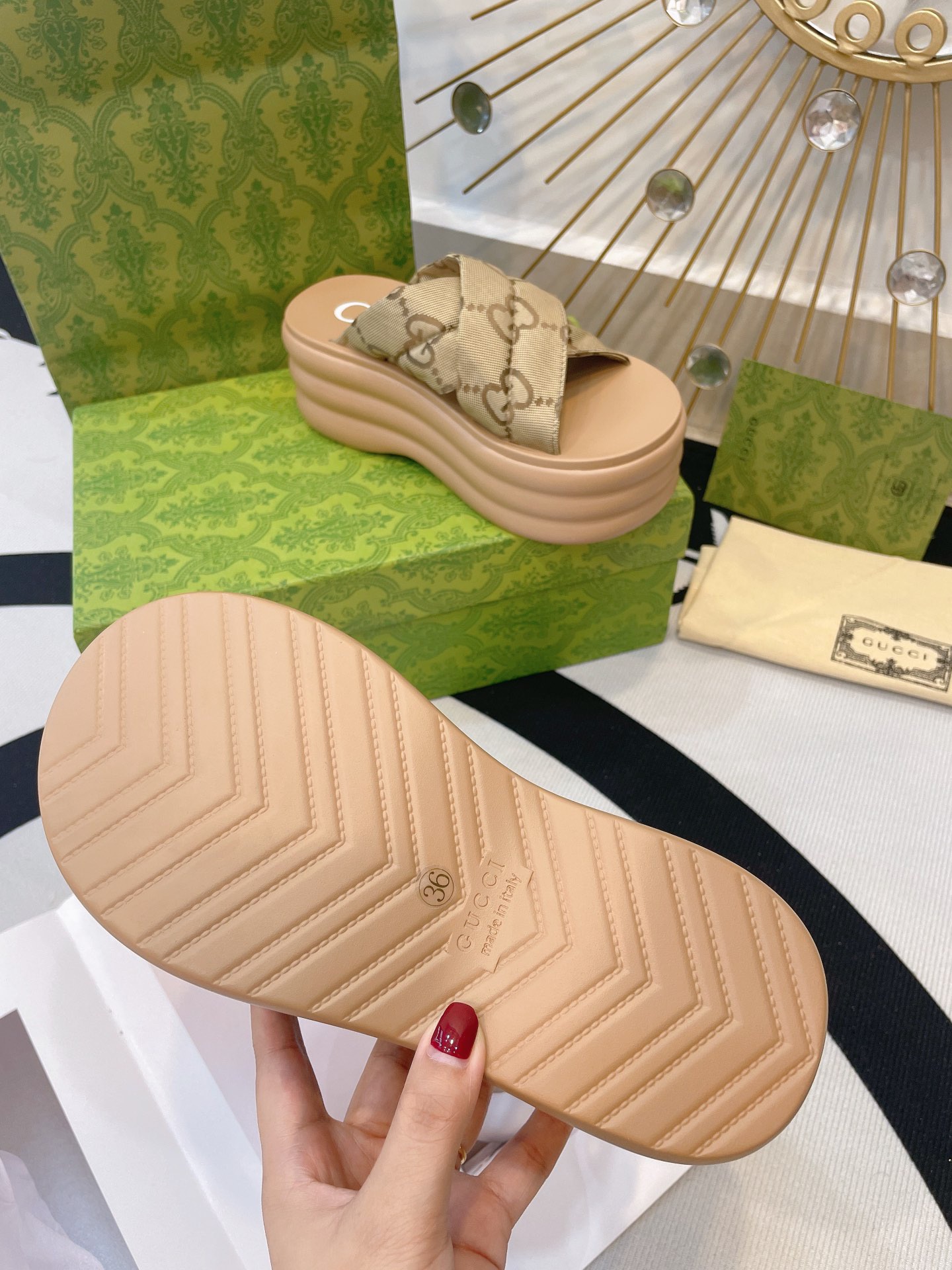 Gucci Waterproof Platform Thick-Soled Slippers