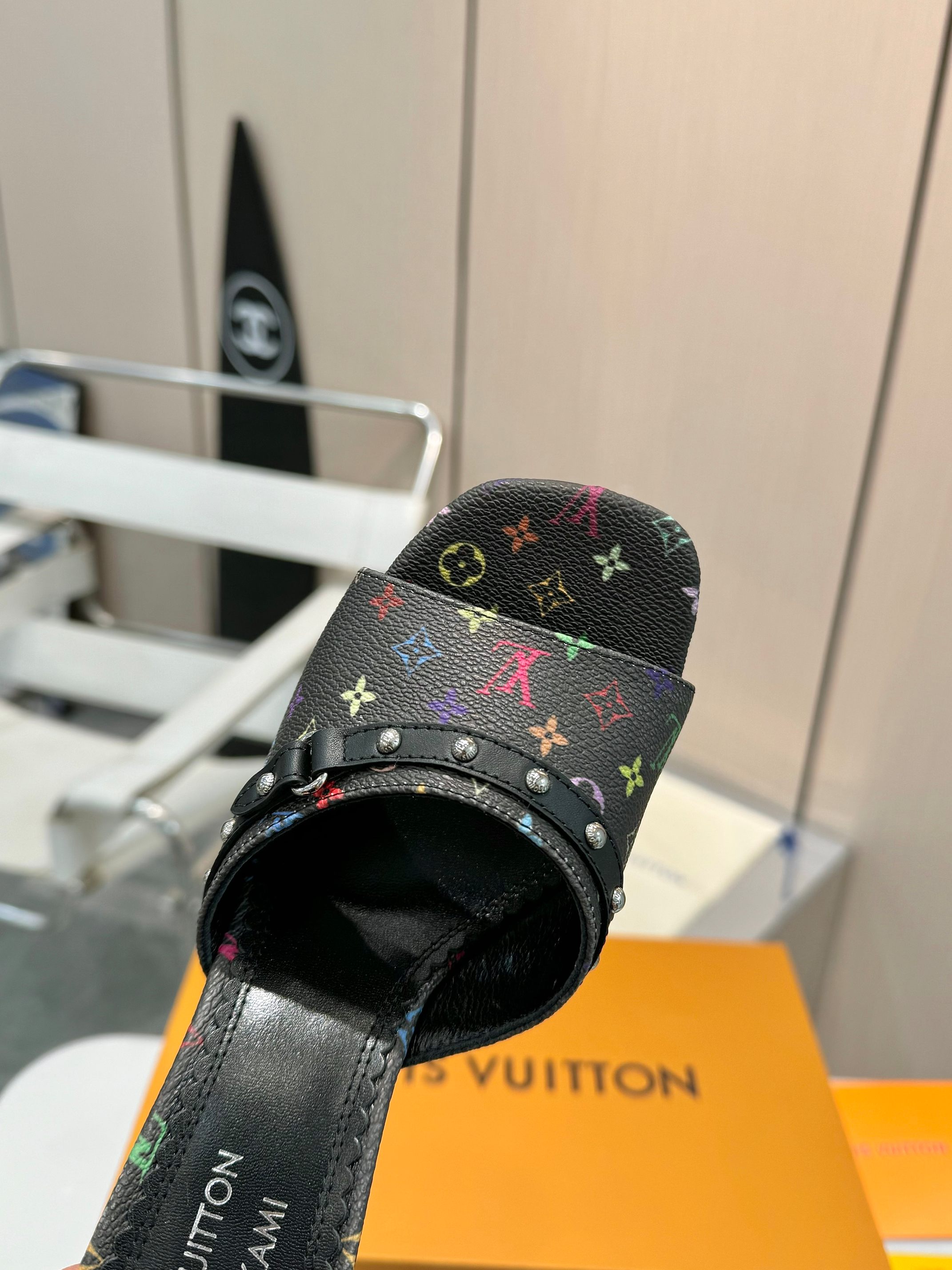 LV x TM 6AM Sandals