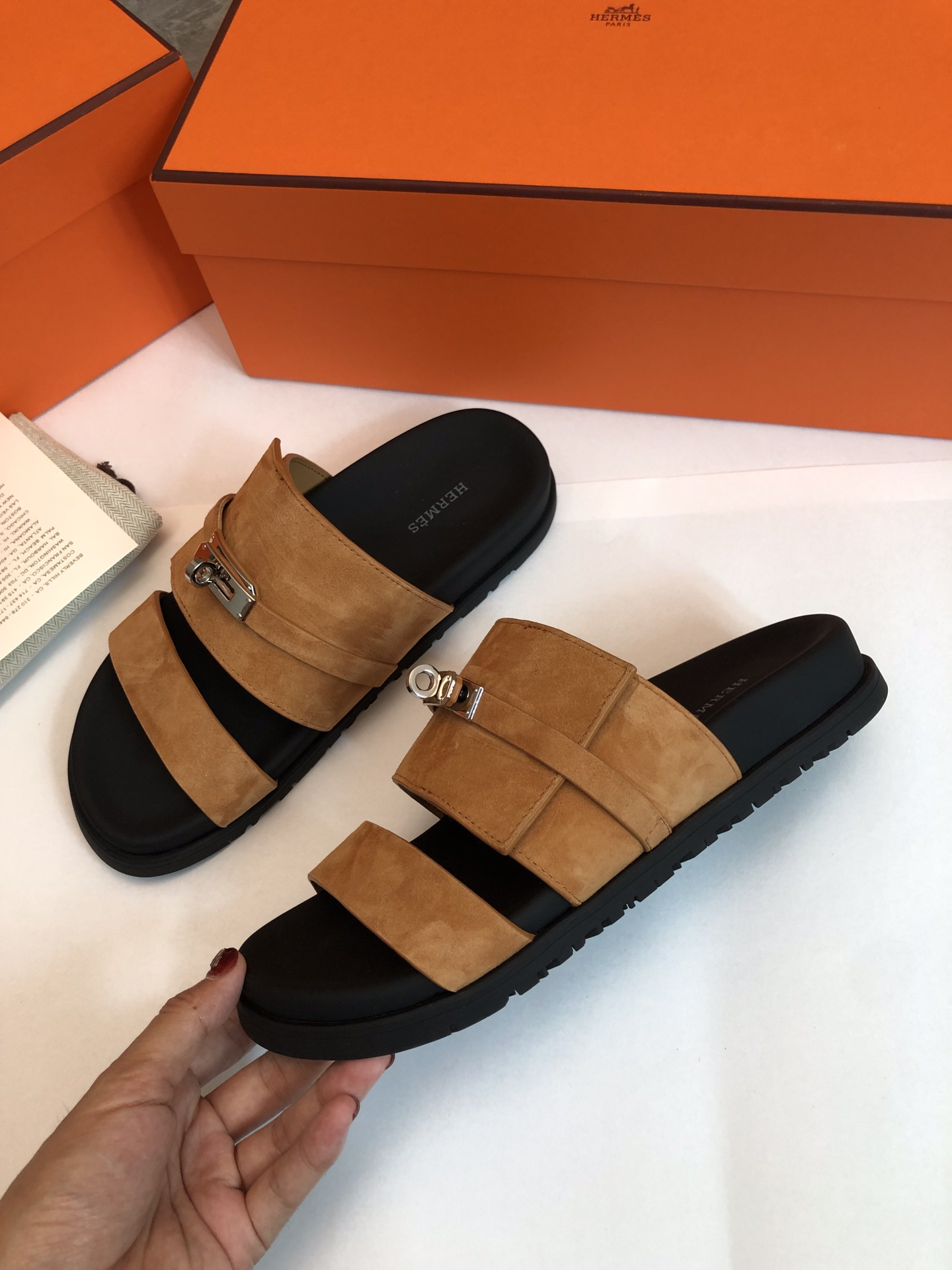 Hermès Top-Grade Leather Slippers