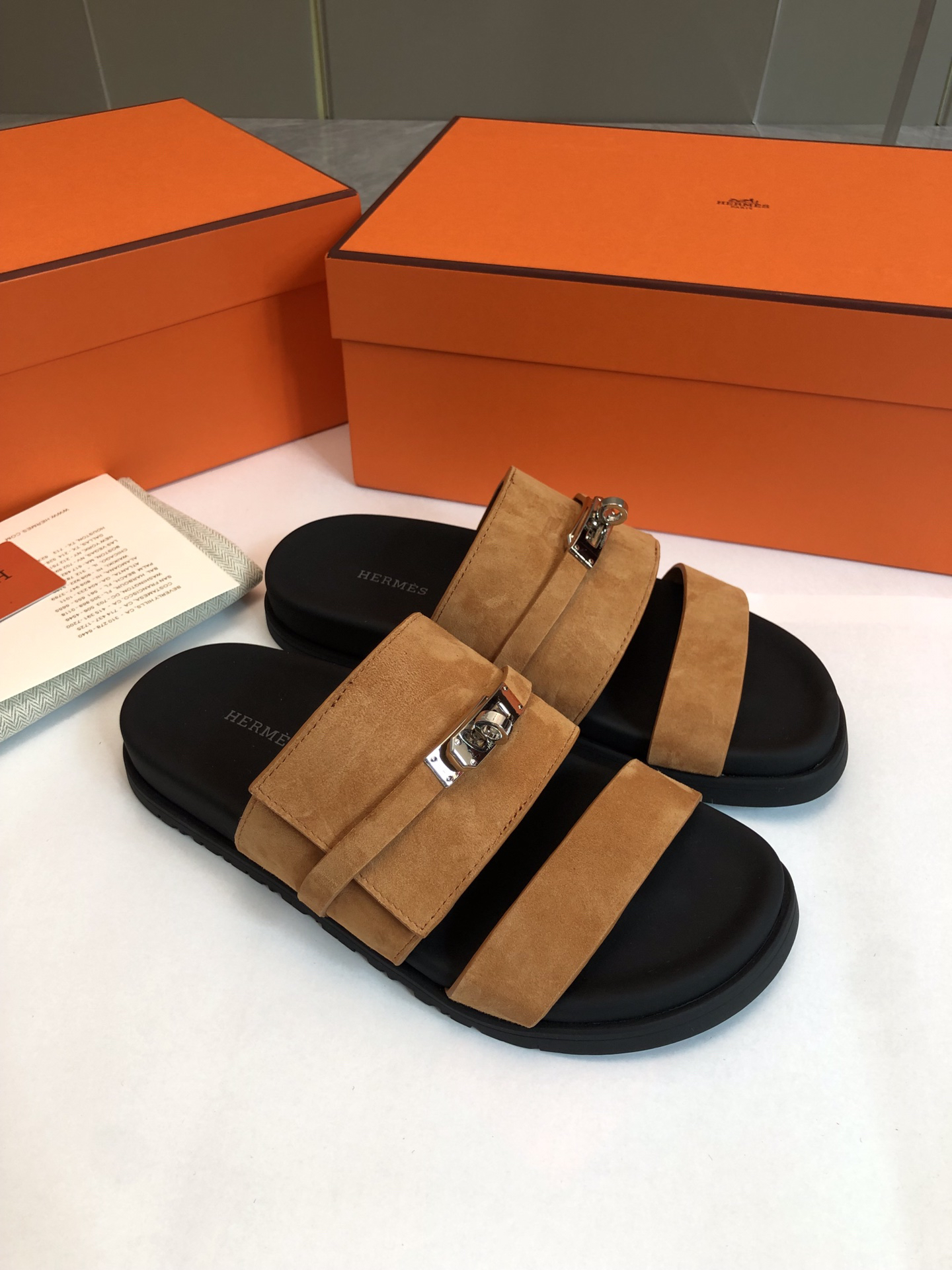 Hermès Top-Grade Leather Slippers