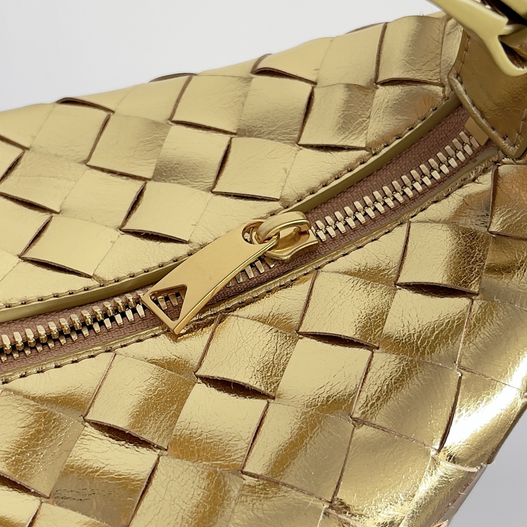 Bottega Veneta Wallace Shoulder Bag