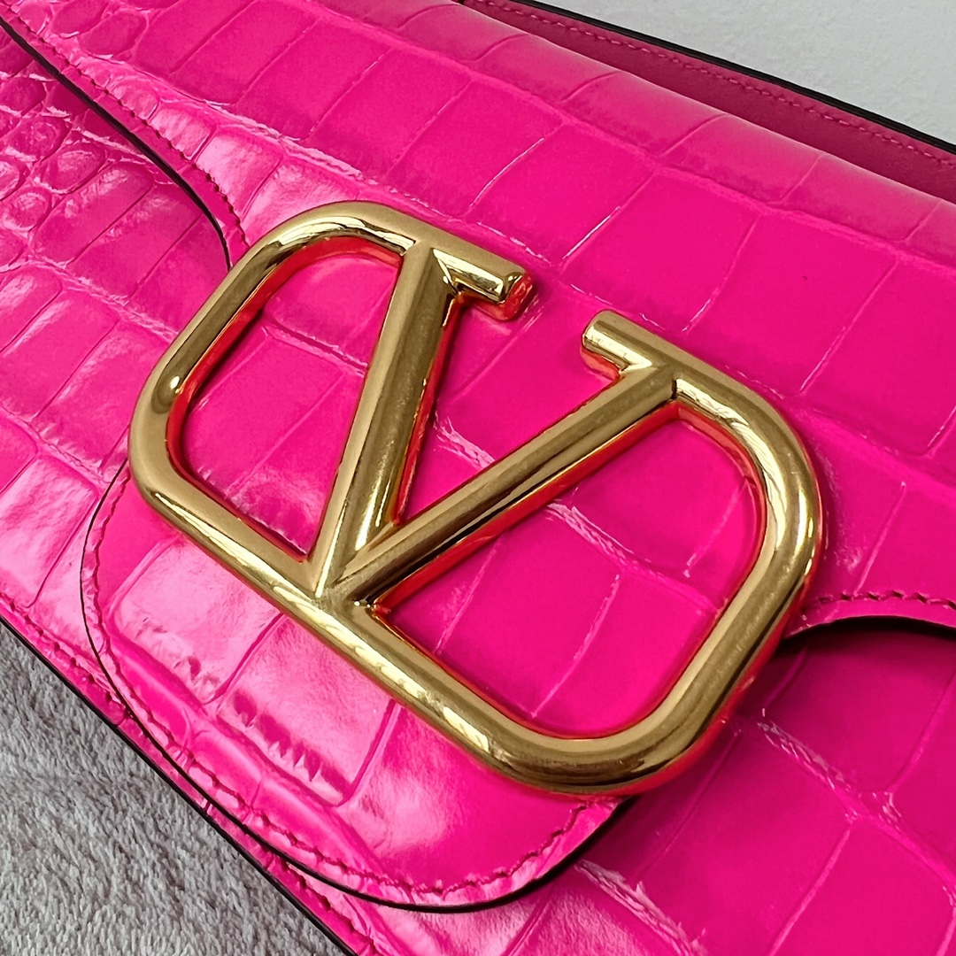 Valentino LOCÒ Calf Leather Handbag (Large)