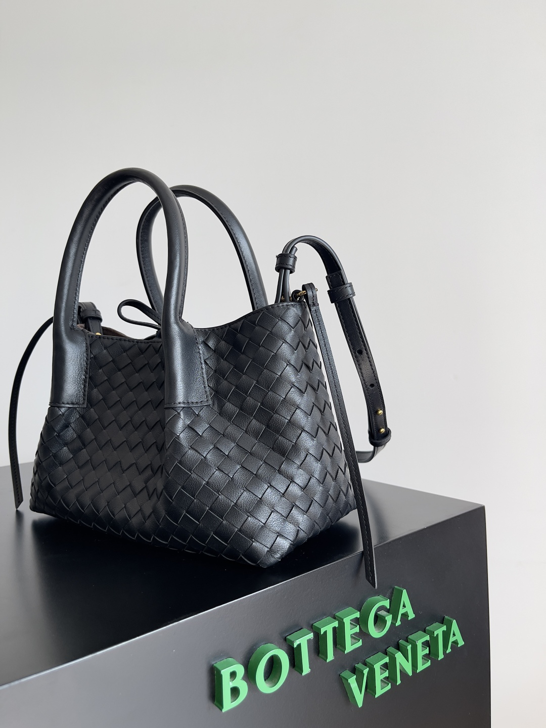 Bottega Veneta Pinacoteca Woven Leather Tote Bag