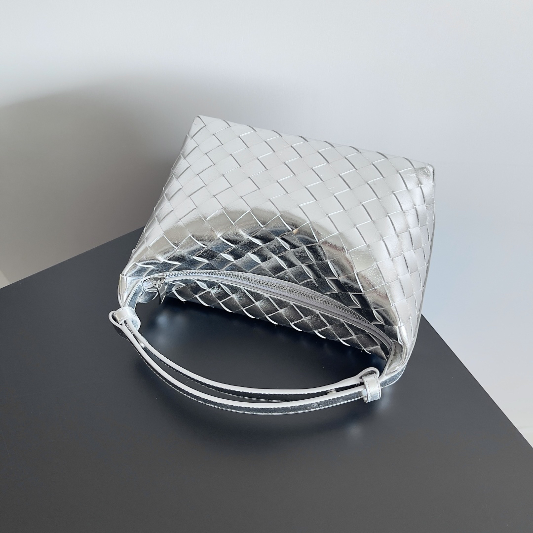 Bottega Veneta Wallace Shoulder Bag