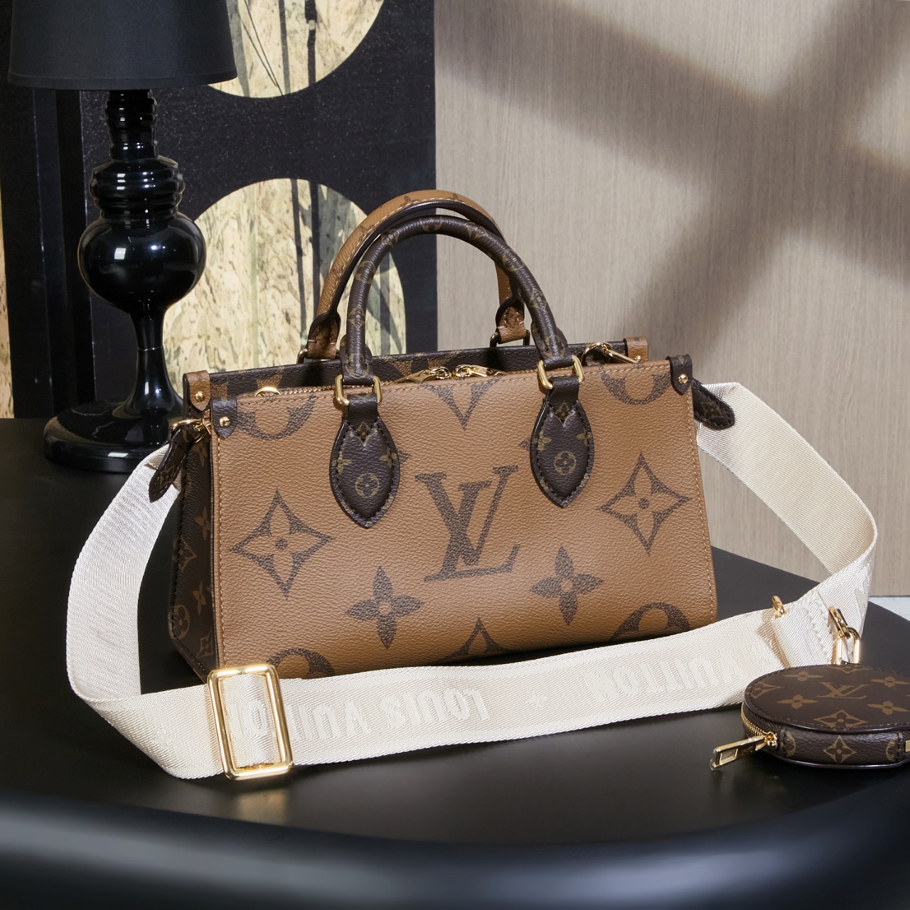 Louis Vuitton ONTHEGO EAST WEST Handbag
