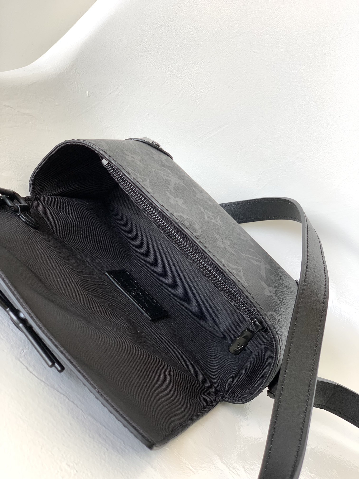 LV Louis Vuitton Steamer Mini Handbag