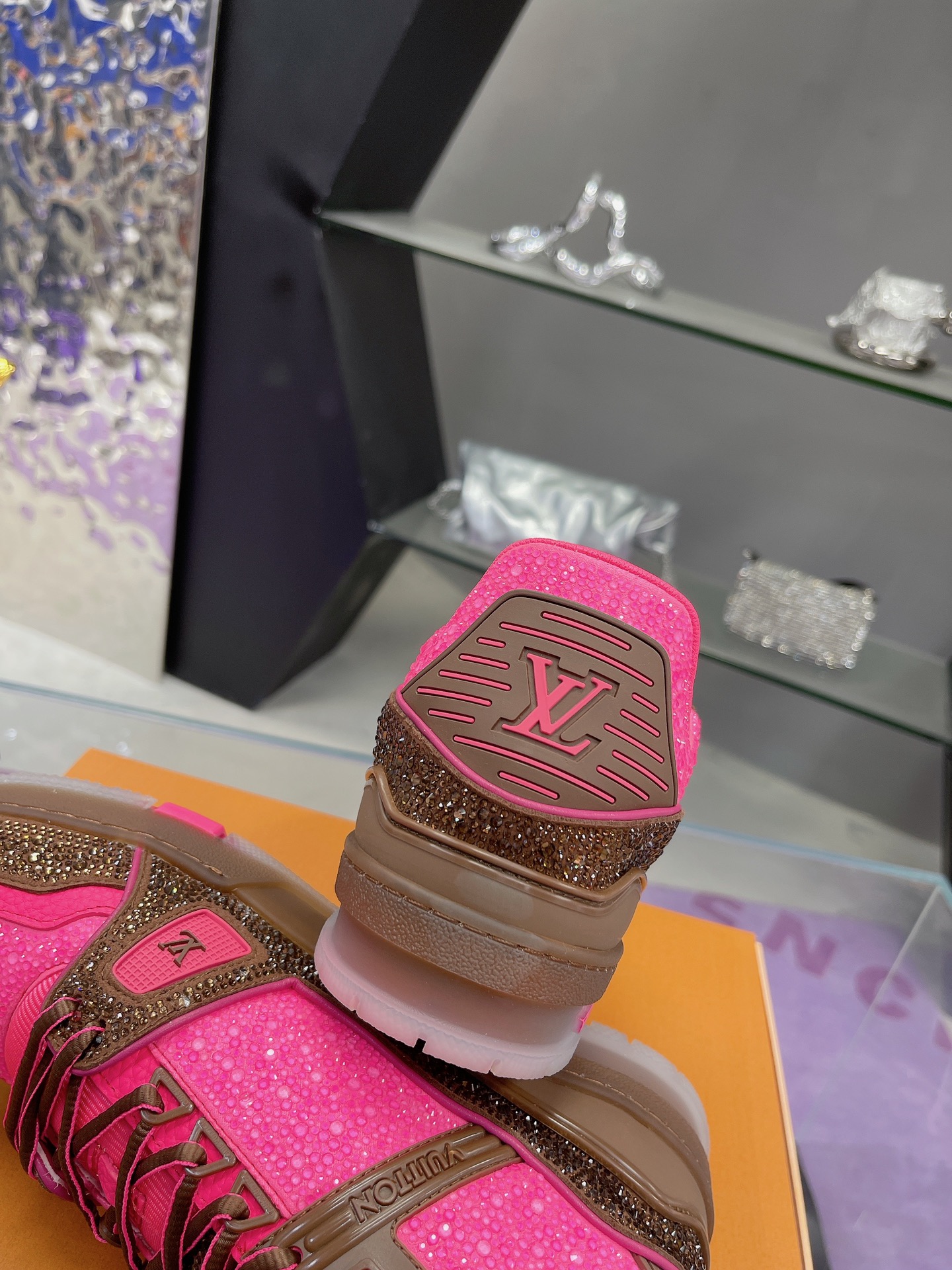 LV Louis Vuitton Trainer Maxi Sneakers