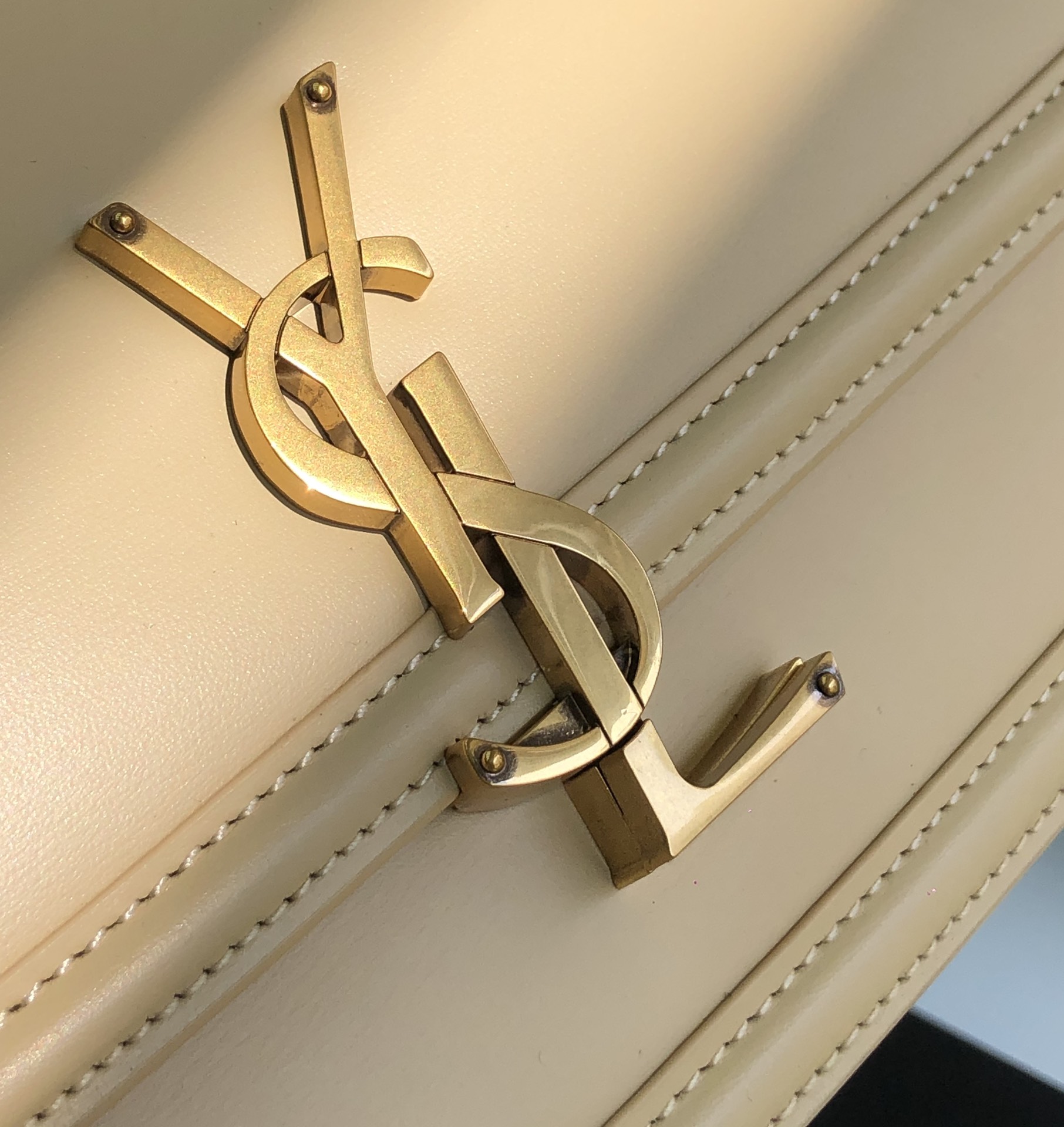 YSL Saint Laurent Medium Cowhide Messenger Bag