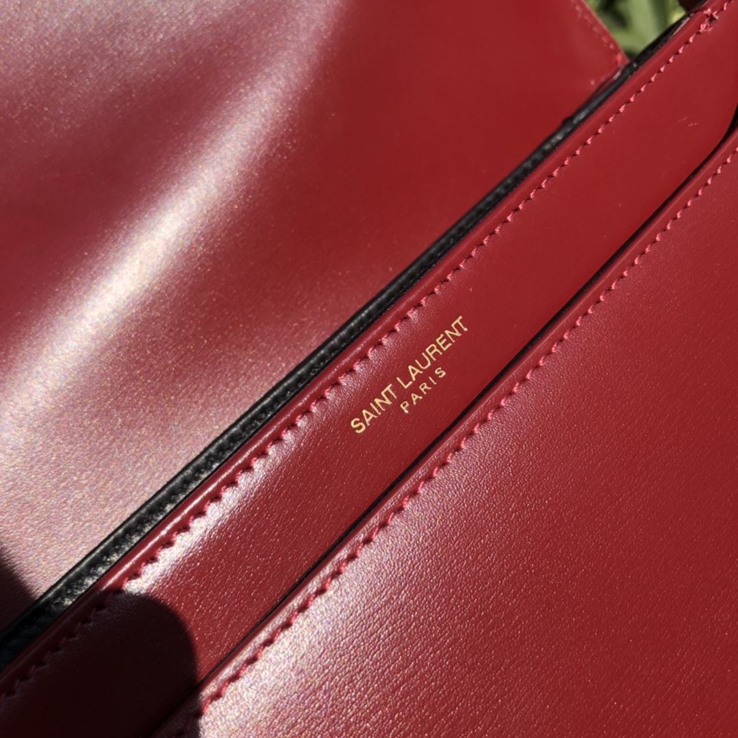 YSL Saint Laurent Medium Cowhide Messenger Bag