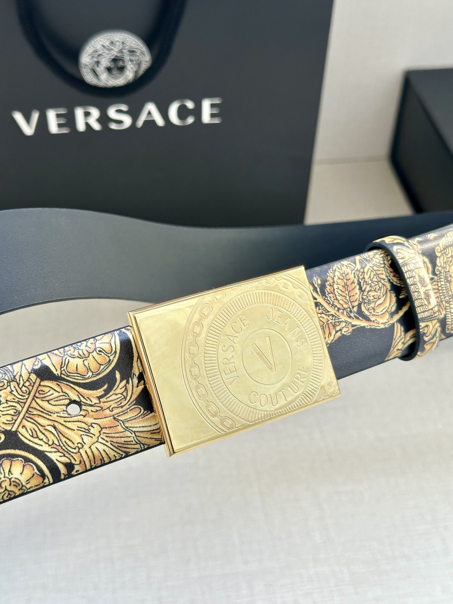 Versace Medusa Calfskin Leather Belt