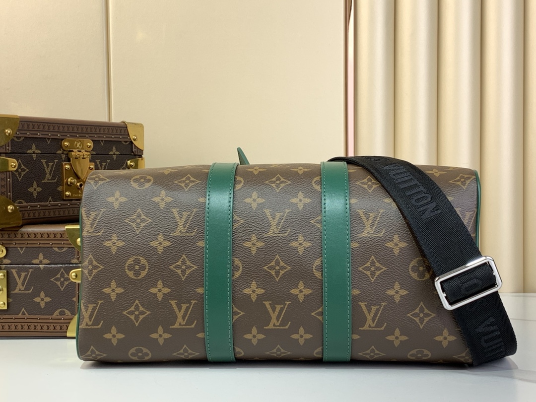 LV Keepall Bandoulière 35 Bag