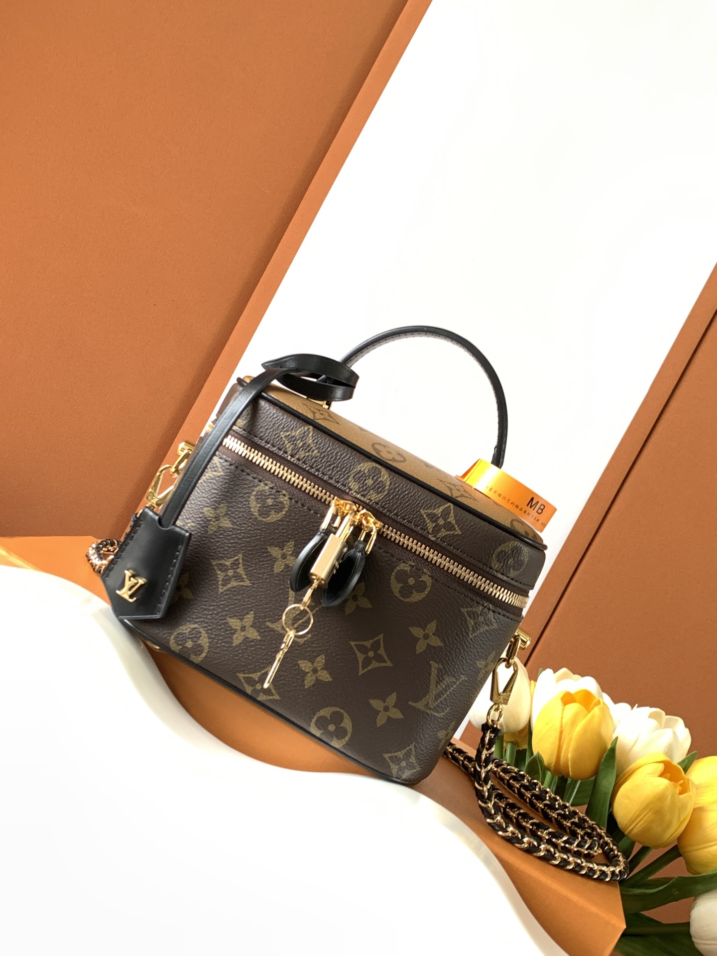 LV Louis Vuitton Monogram Cosmetic Pouch with Chip