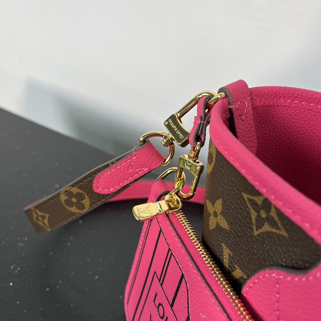 Louis Vuitton Neverfull Reversible Bag
