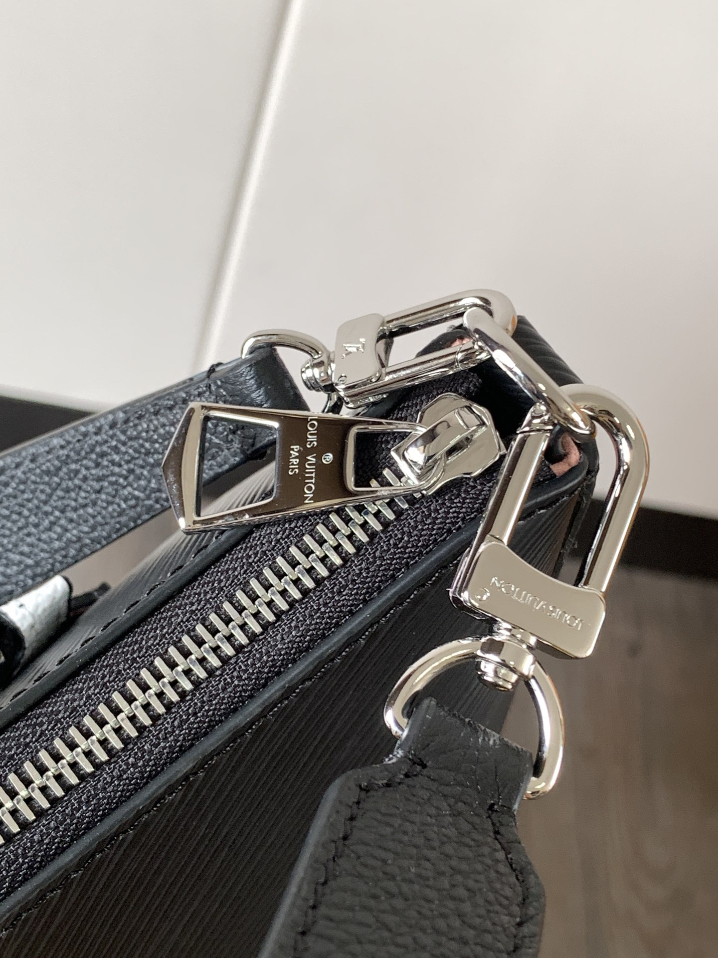 LV Louis Vuitton Marelle Bag with Changing Chip